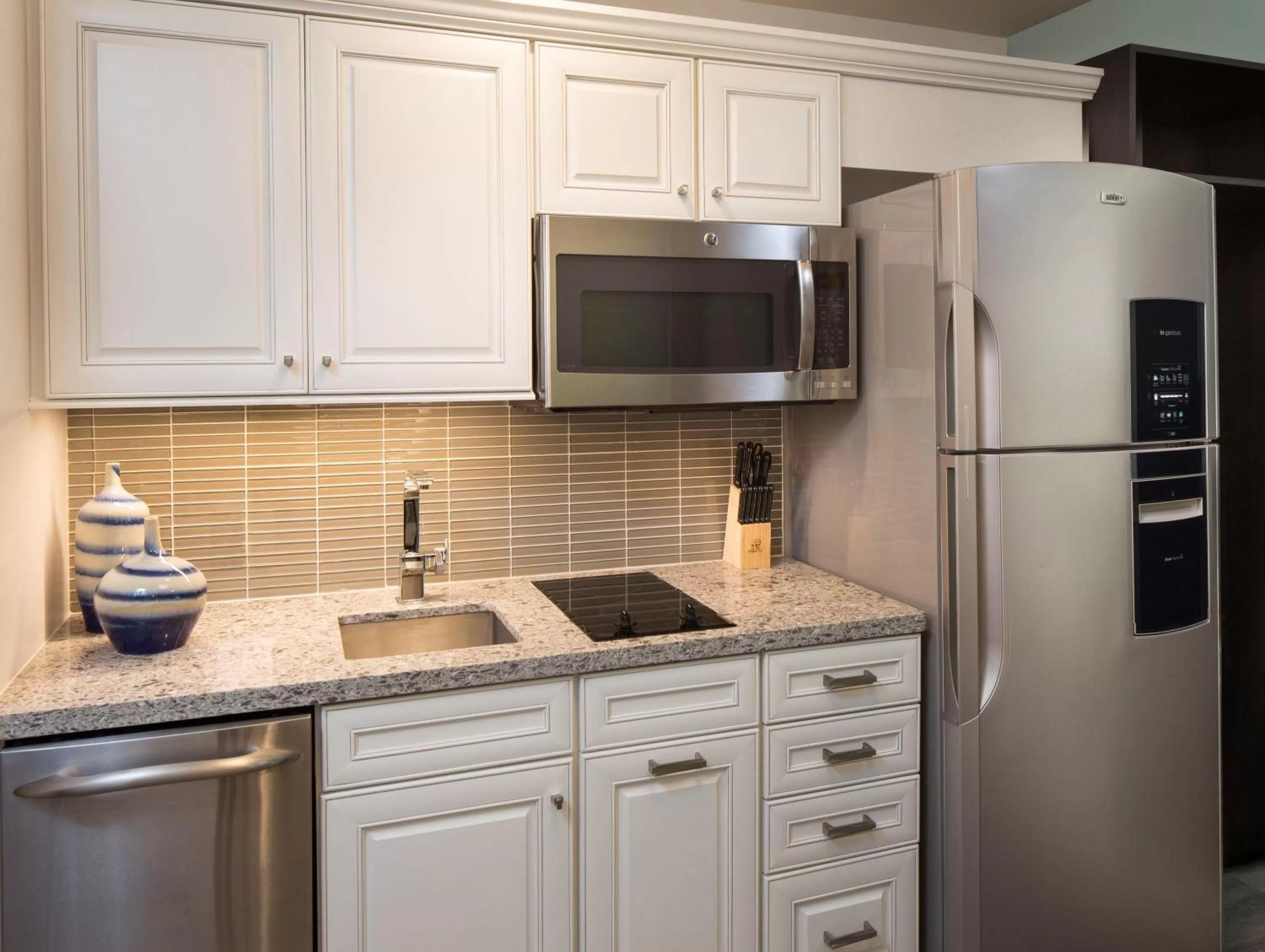 Kitchen or kitchenette in Treasure Island Beach Resort