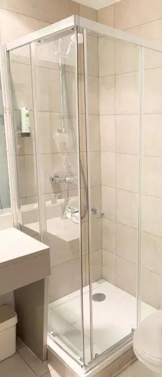 Shower, Bathroom in Safestay Brussels Grand Place