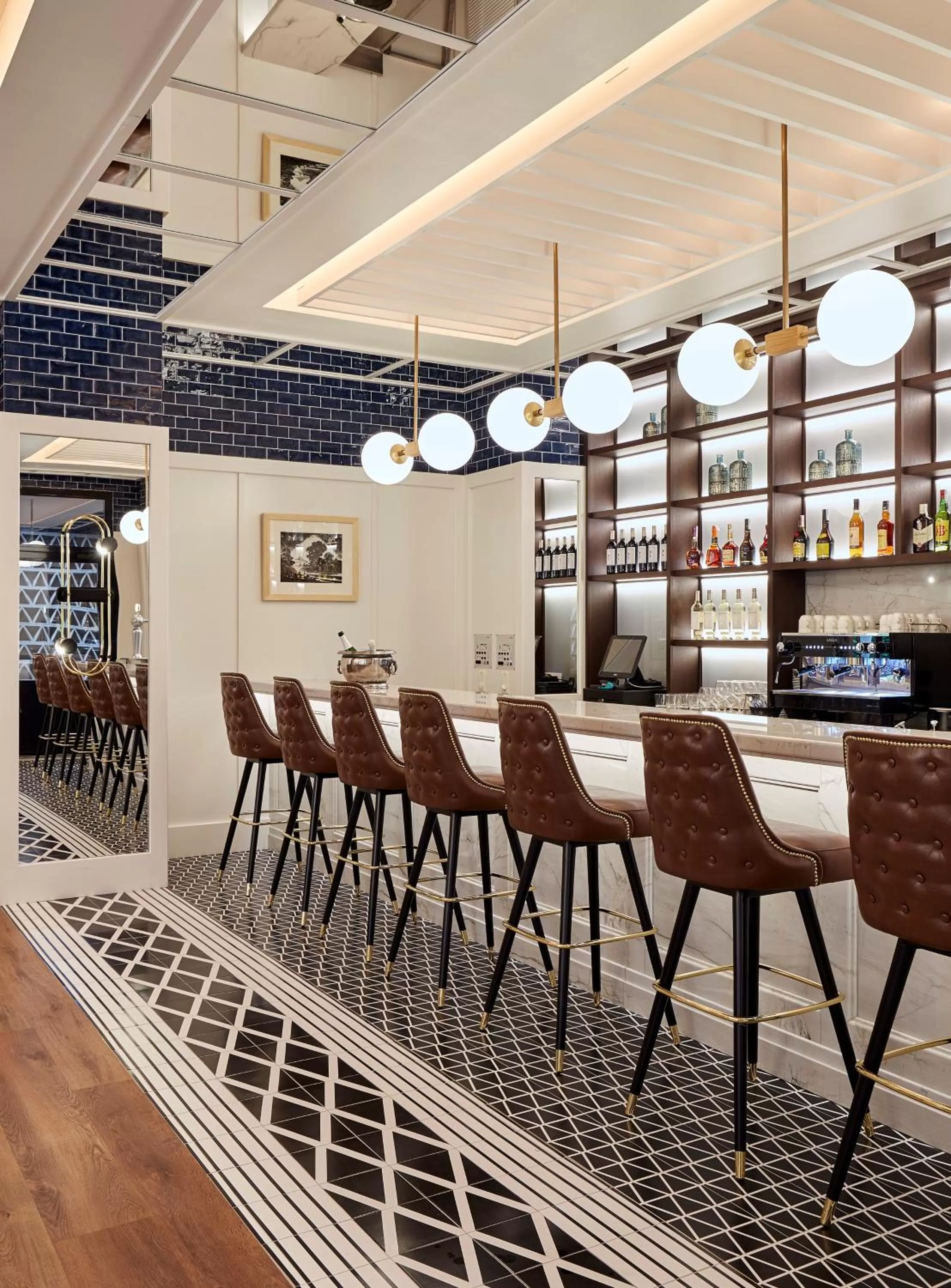 Spring in Radisson Blu 1882 Hotel, Barcelona Sagrada Familia