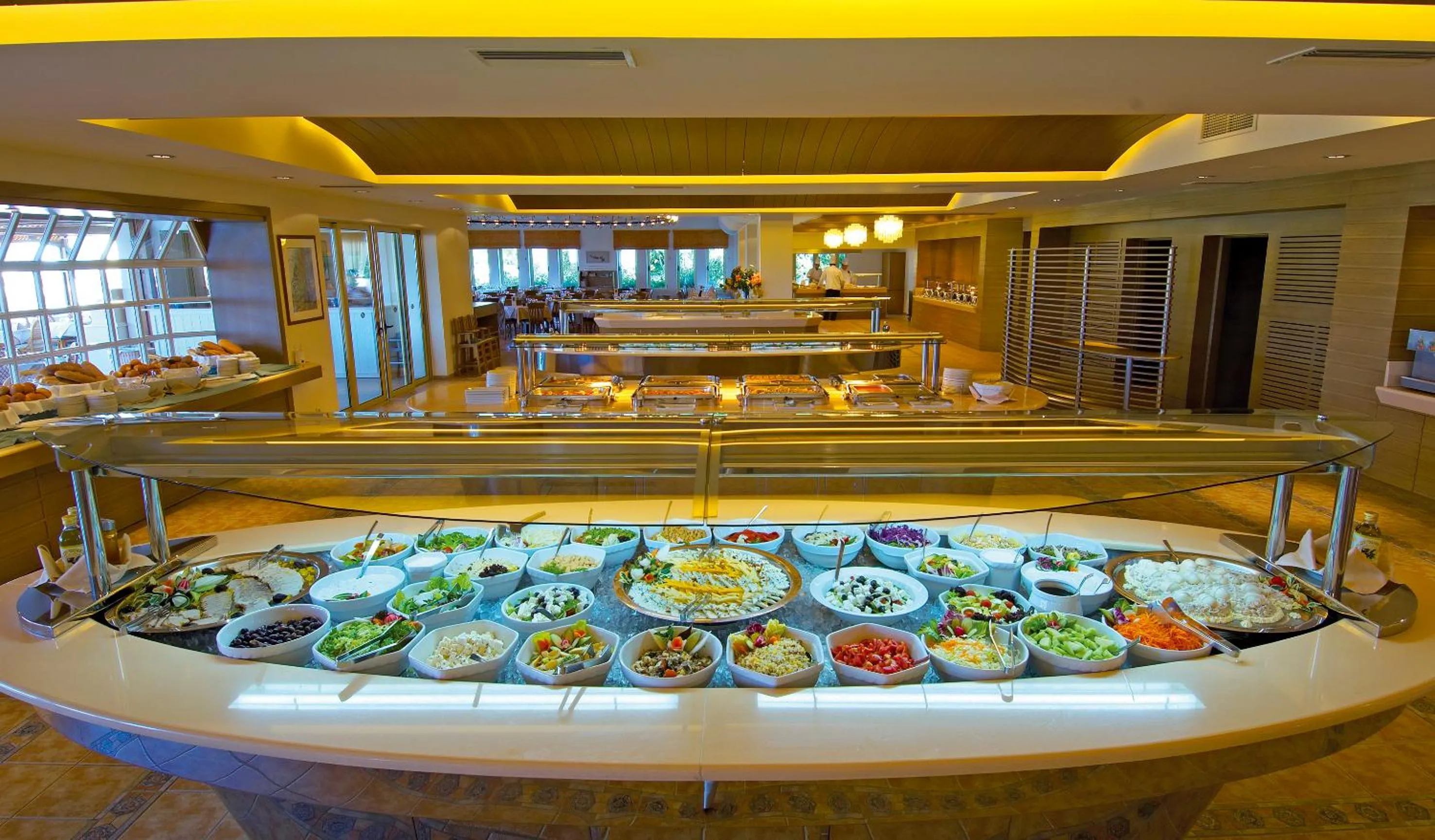 Food in Pilot Beach Resort