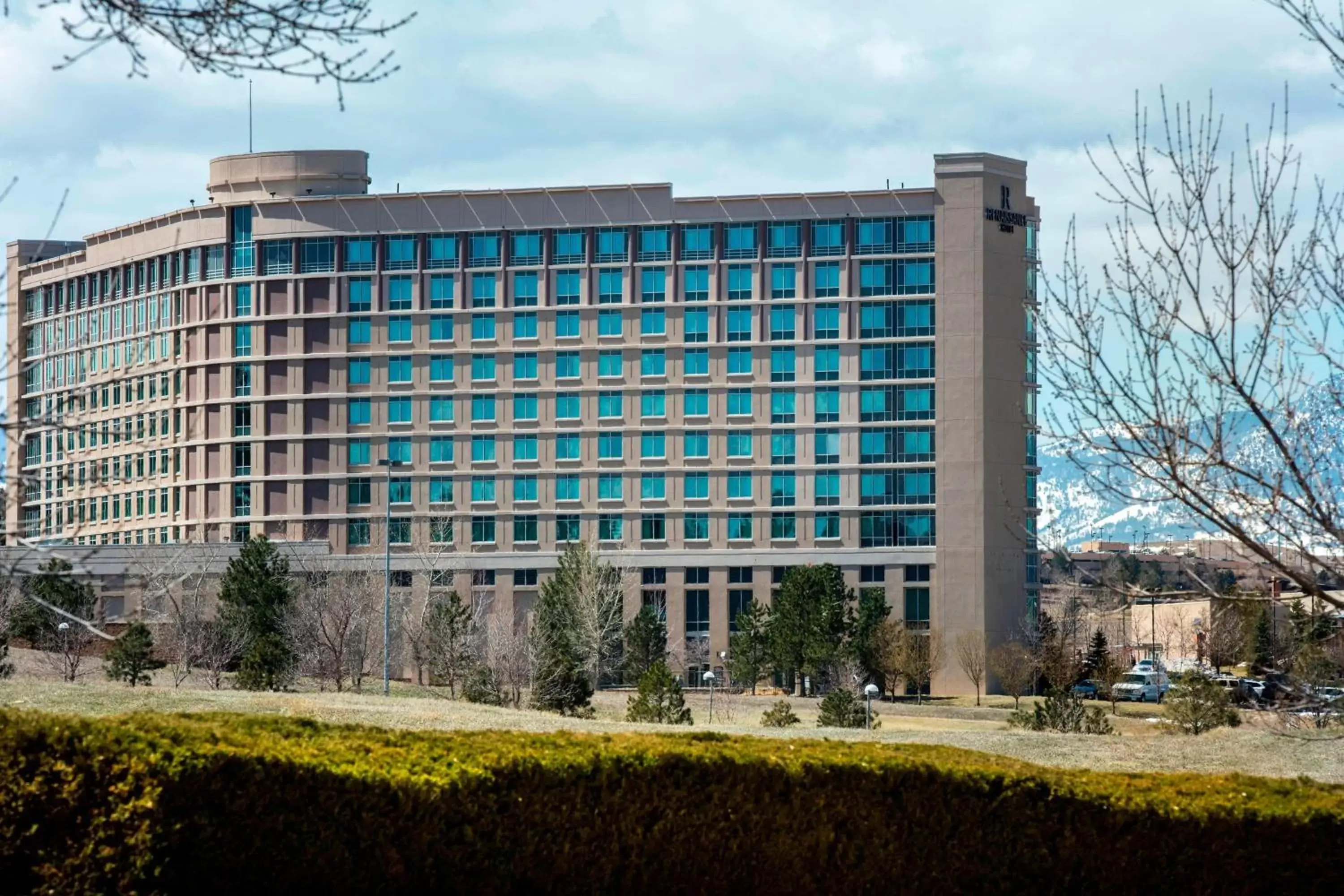 Property Building in Renaissance Boulder Flatiron Hotel