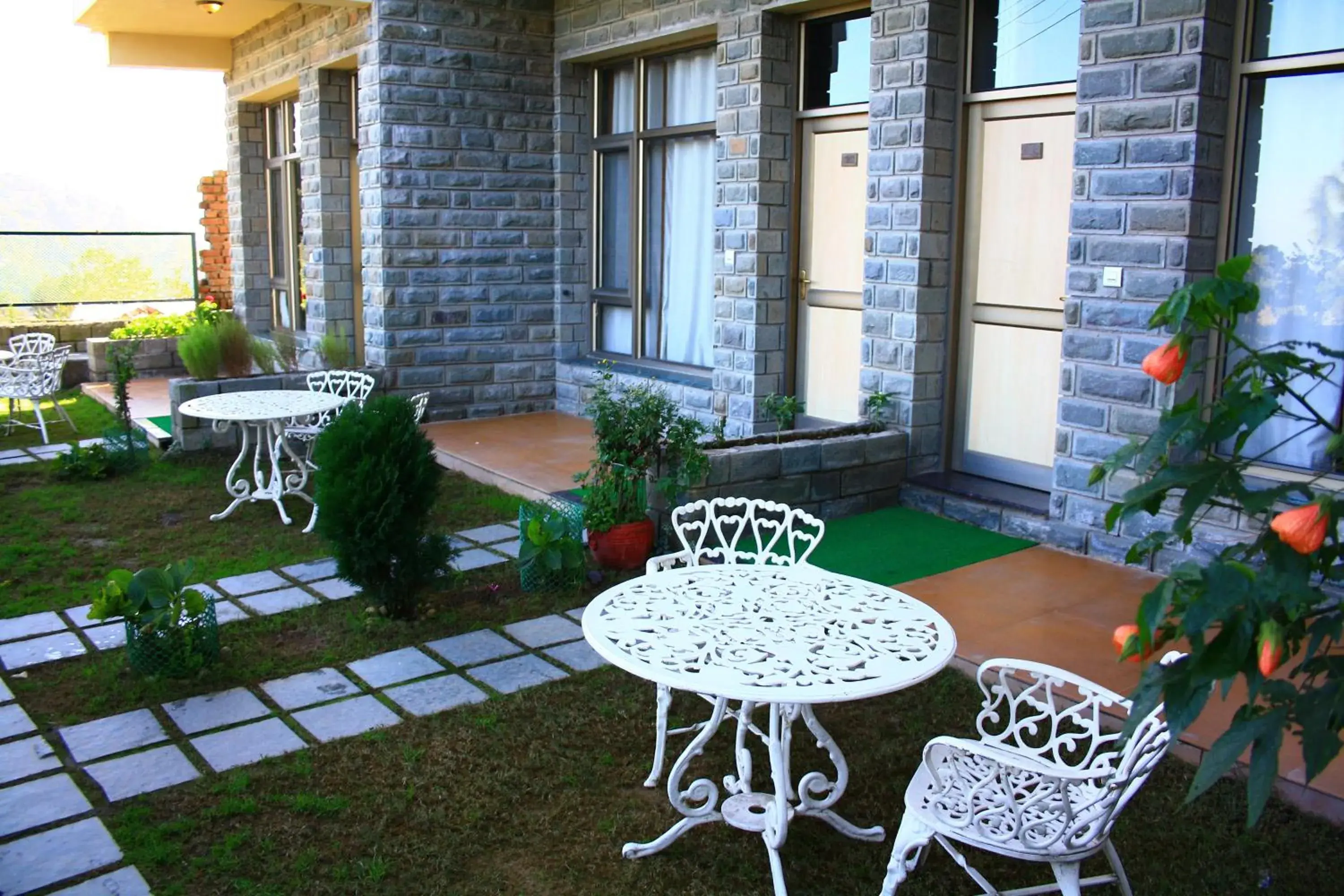 Garden view in Kasauli Castle Resort