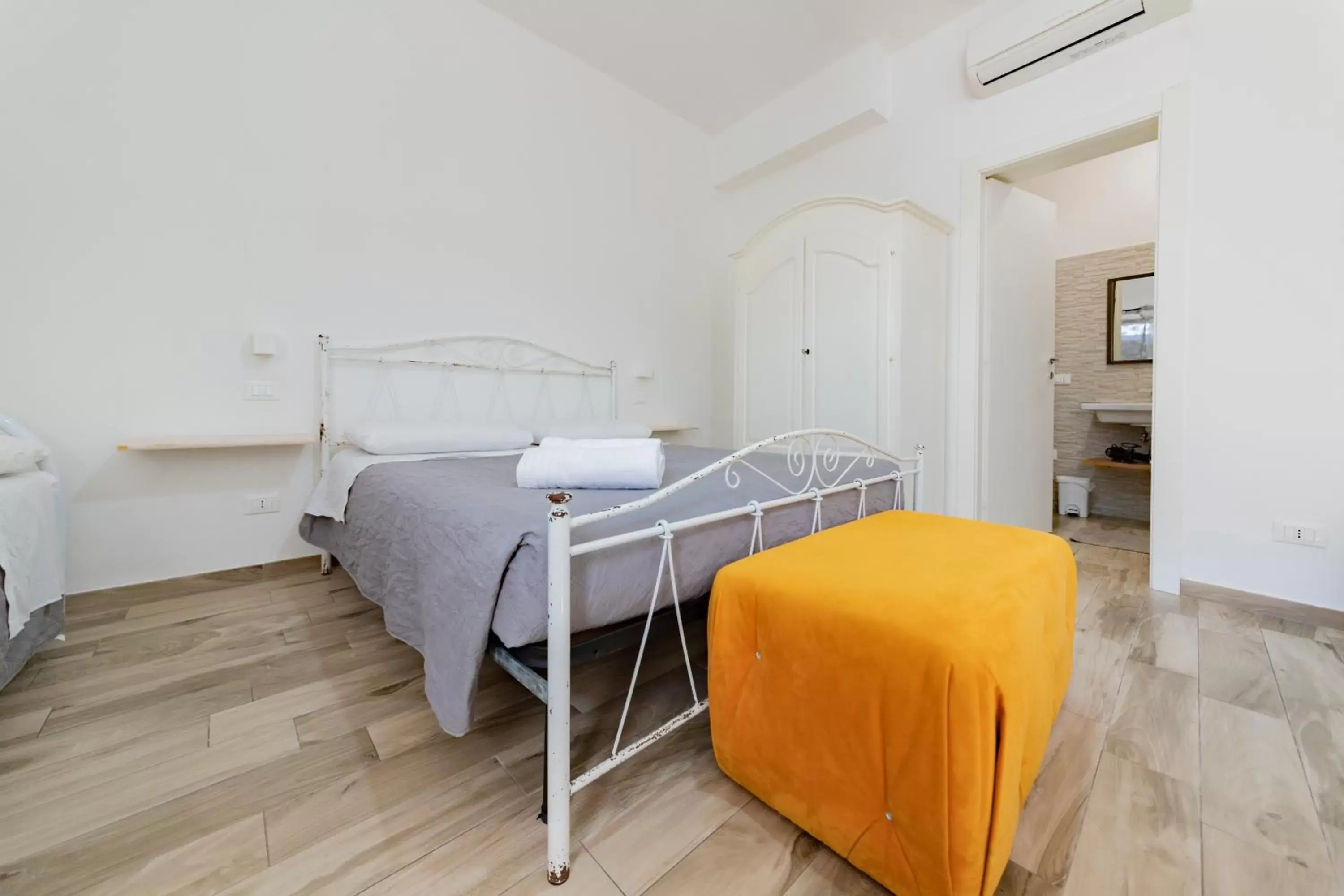 Bed in Via Roca 55