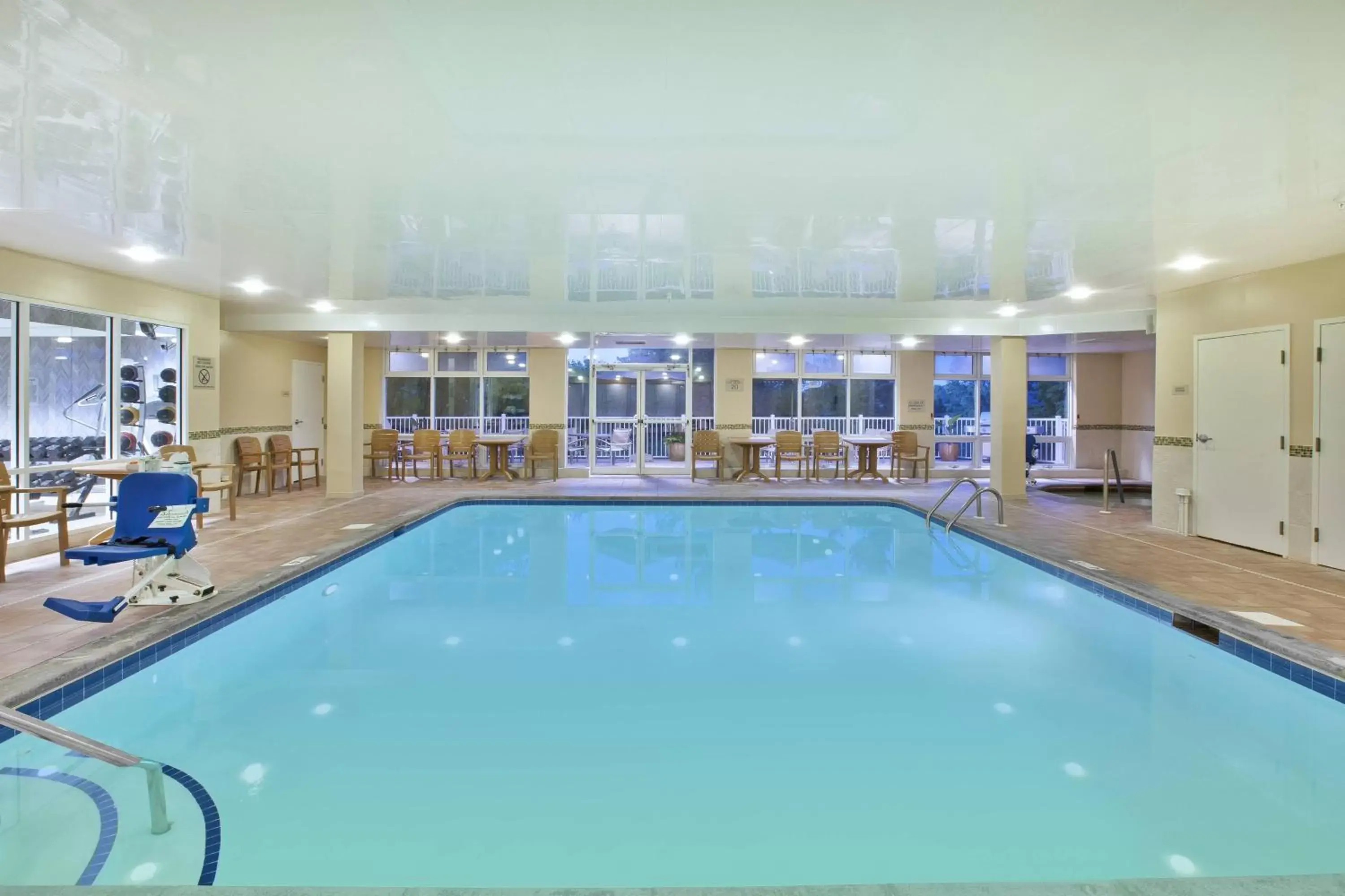 Swimming Pool in SpringHill Suites Minneapolis-St. Paul Airport/Eagan