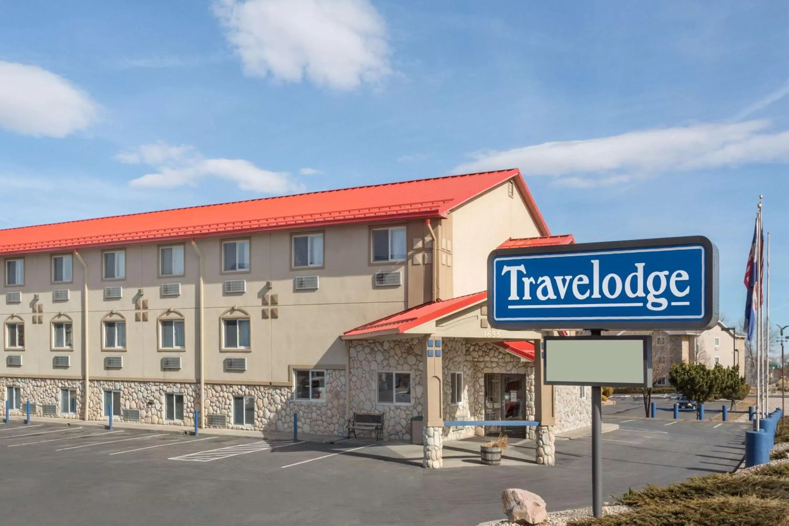 Property Building in Travelodge by Wyndham Loveland/Fort Collins Area