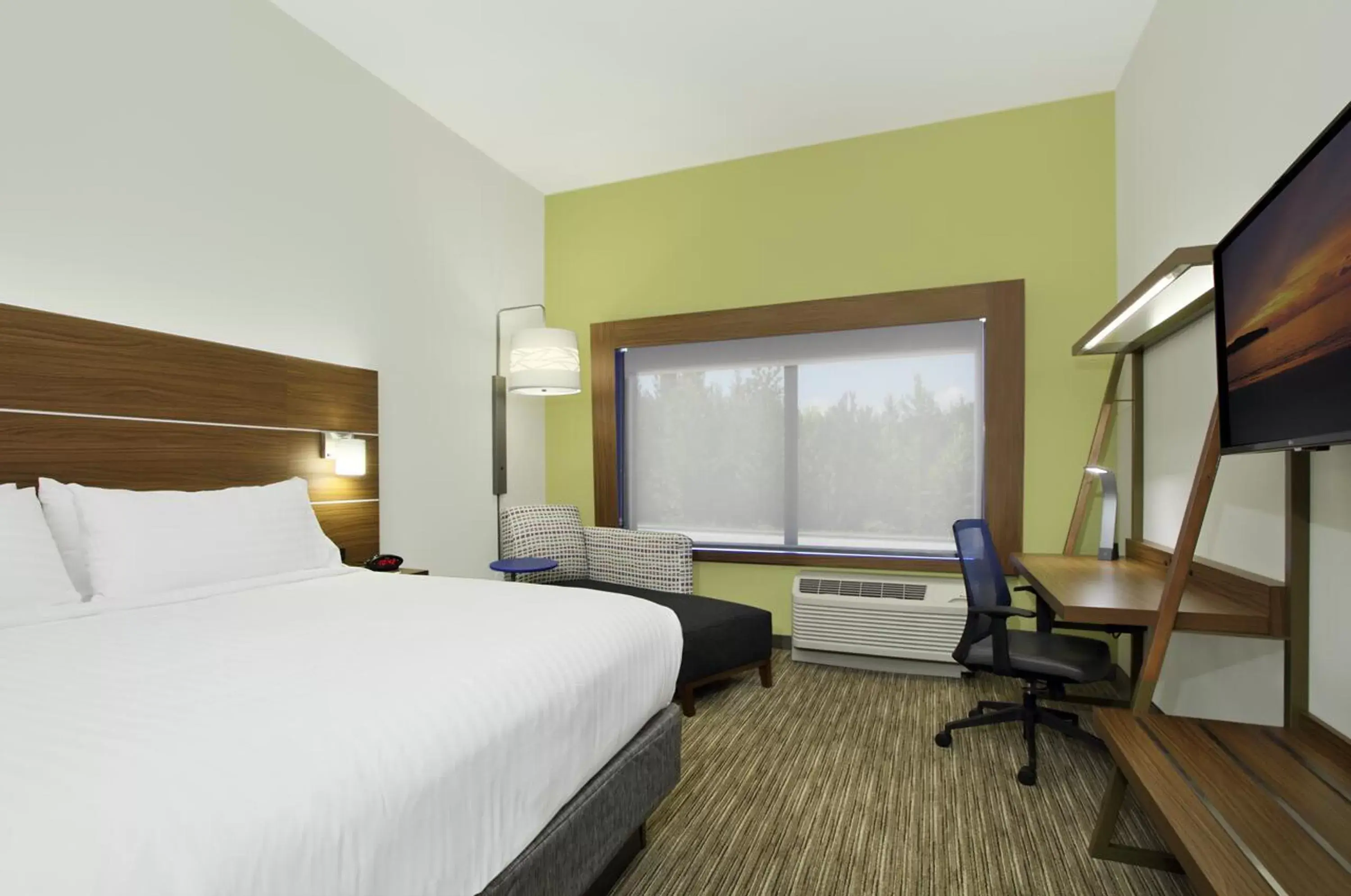 Photo of the whole room in Holiday Inn Express Jasper, an IHG Hotel