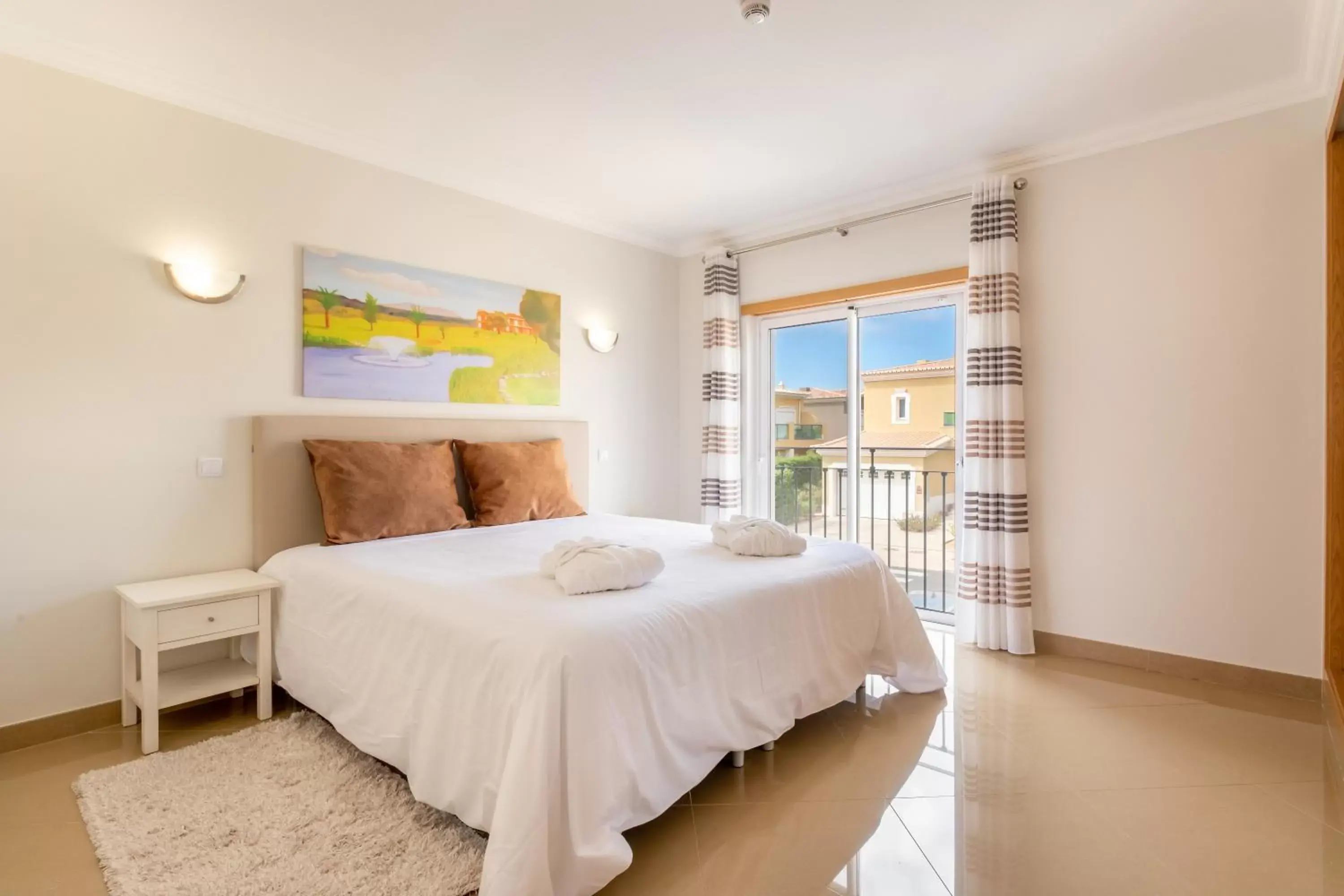 Three-Bedroom Premium Townhouse (Free Spa Included) in Boavista Golf & Spa - Bela Colina Holidays Three-Bedroom Premium Townhouse (Free Spa Included) in Boavista Golf & Spa - Bela Colina Holidays