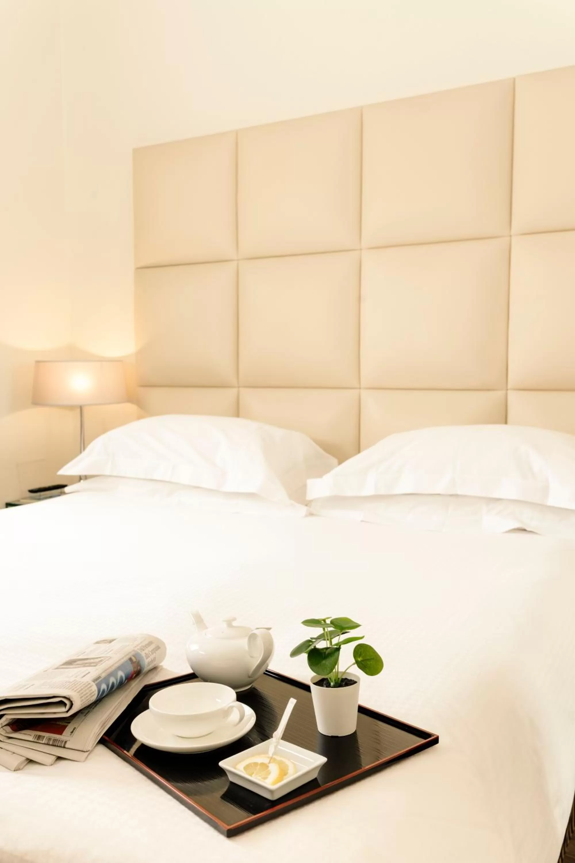 Bed in Cosmopolitan Hotel