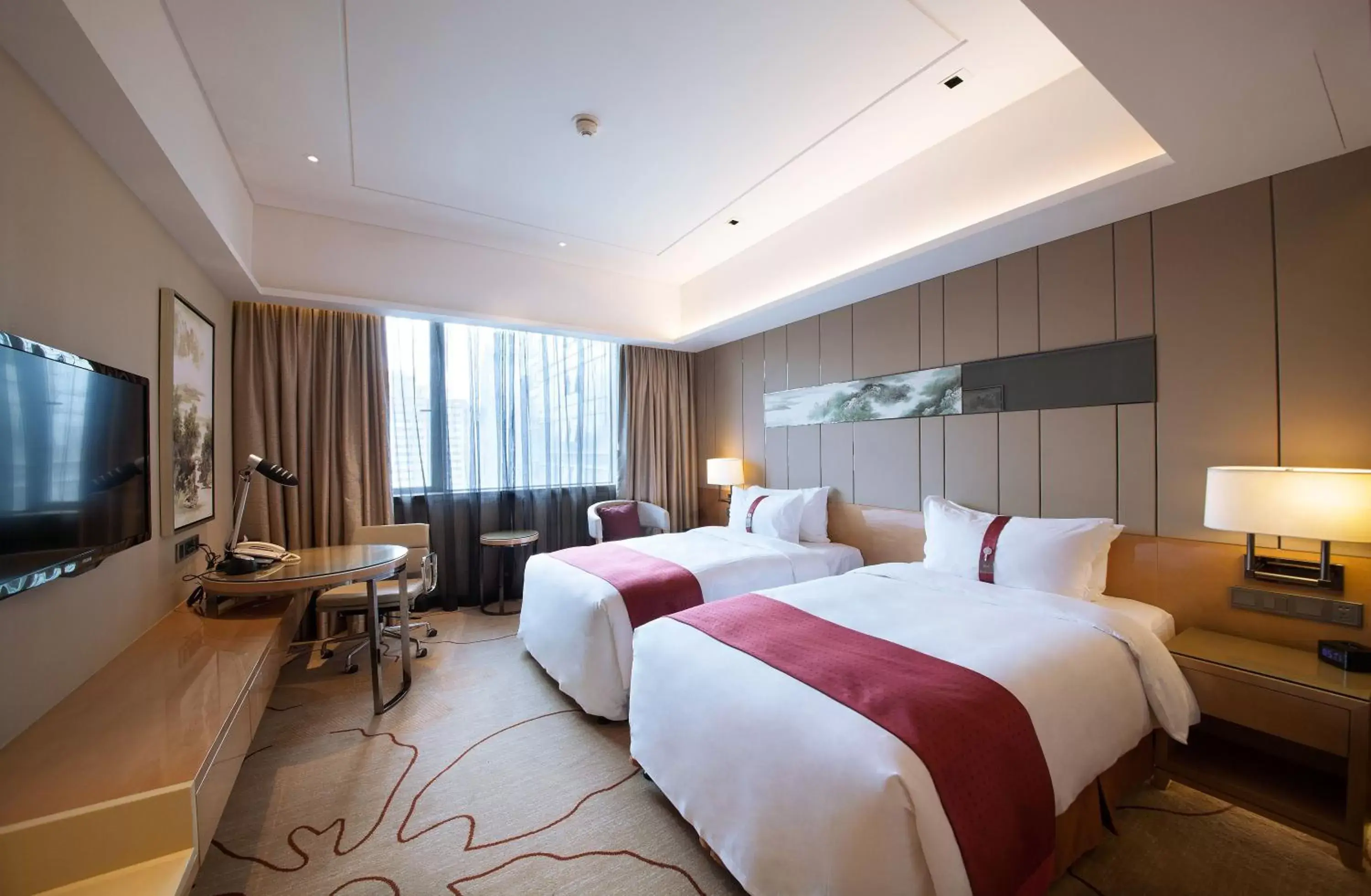 Photo of the whole room in Holiday Inn Chengdu Oriental Plaza, an IHG Hotel