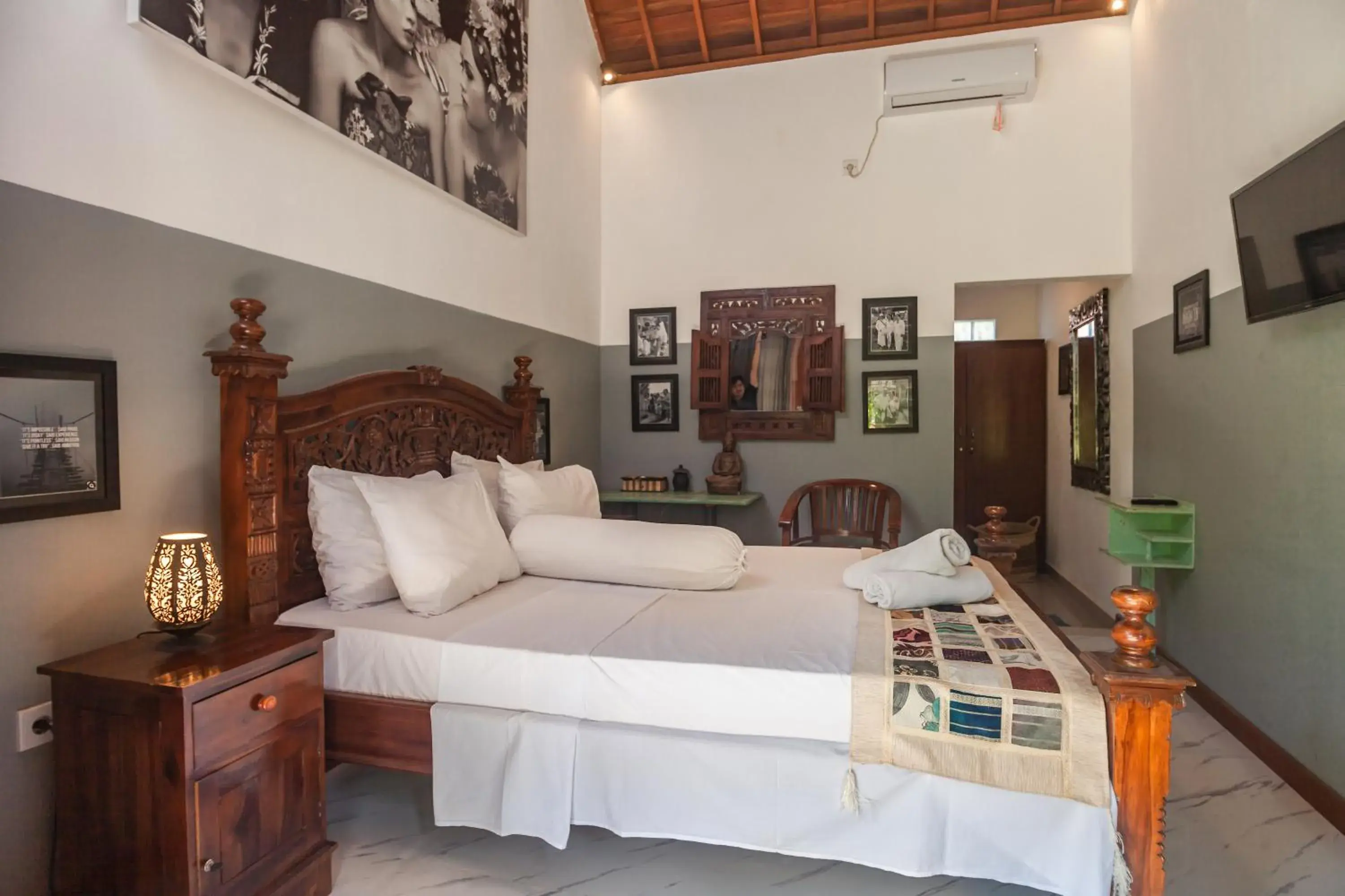 Photo of the whole room, Bed in Pondok Taksu Bali