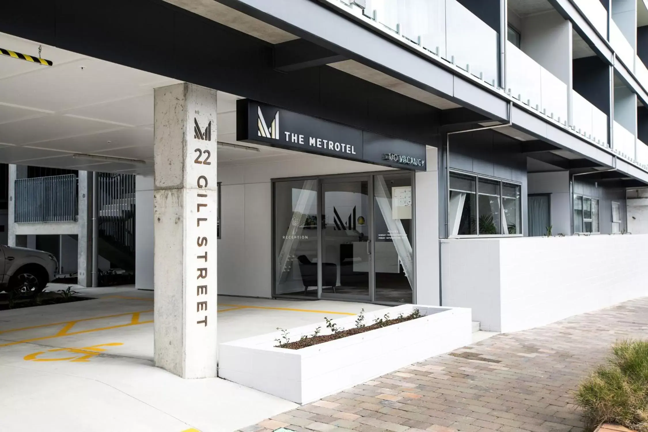 Property building in The Metrotel Property building in The Metrotel