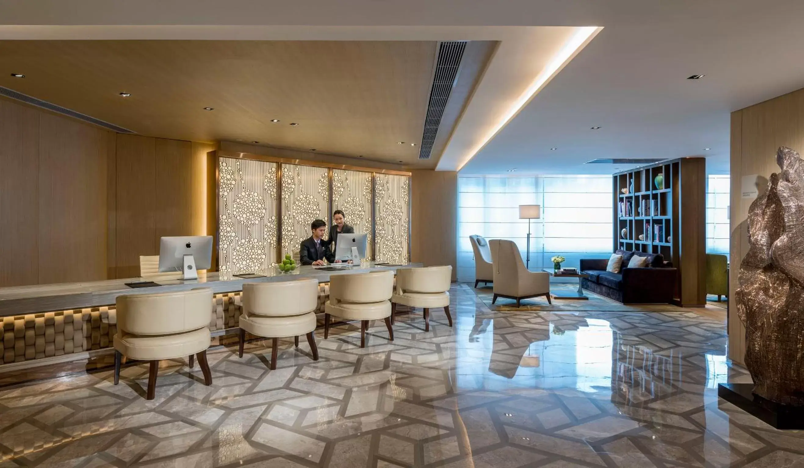 Lobby or reception in Fraser Suites Guangzhou