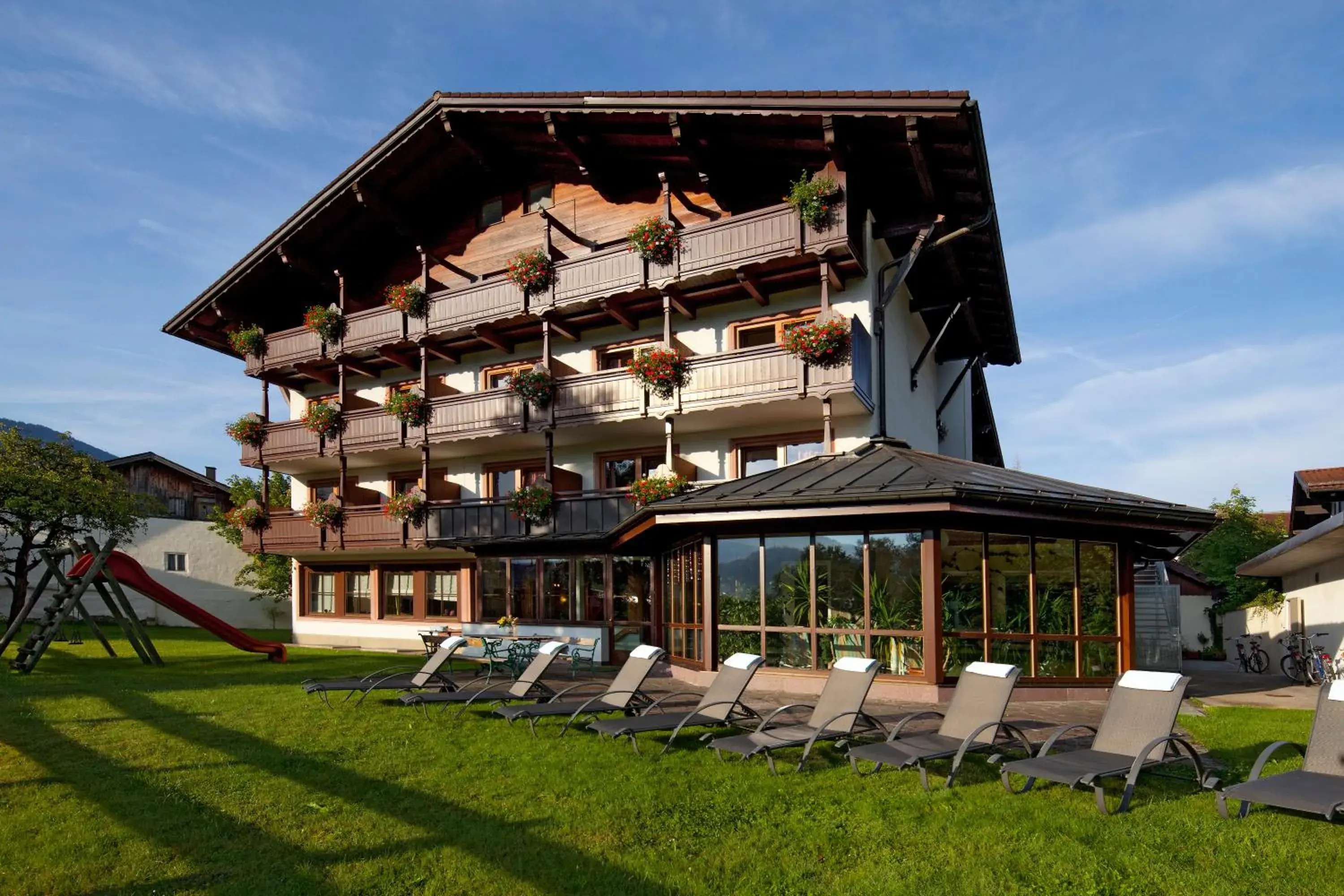 Facade/entrance, Property Building in Landhotel Oberwirt