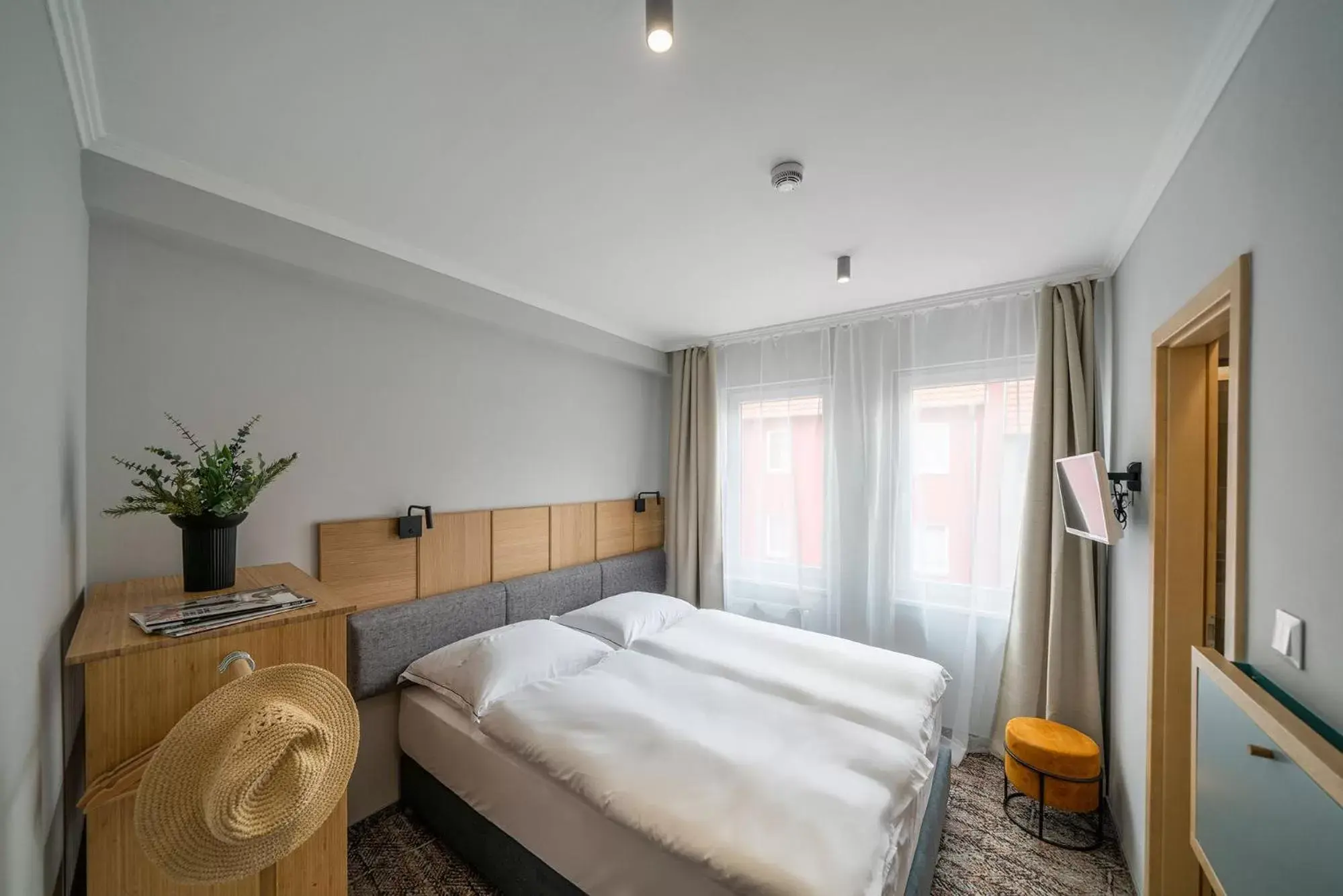 Double Room in Duett - Urban Rooms Double Room in Duett - Urban Rooms