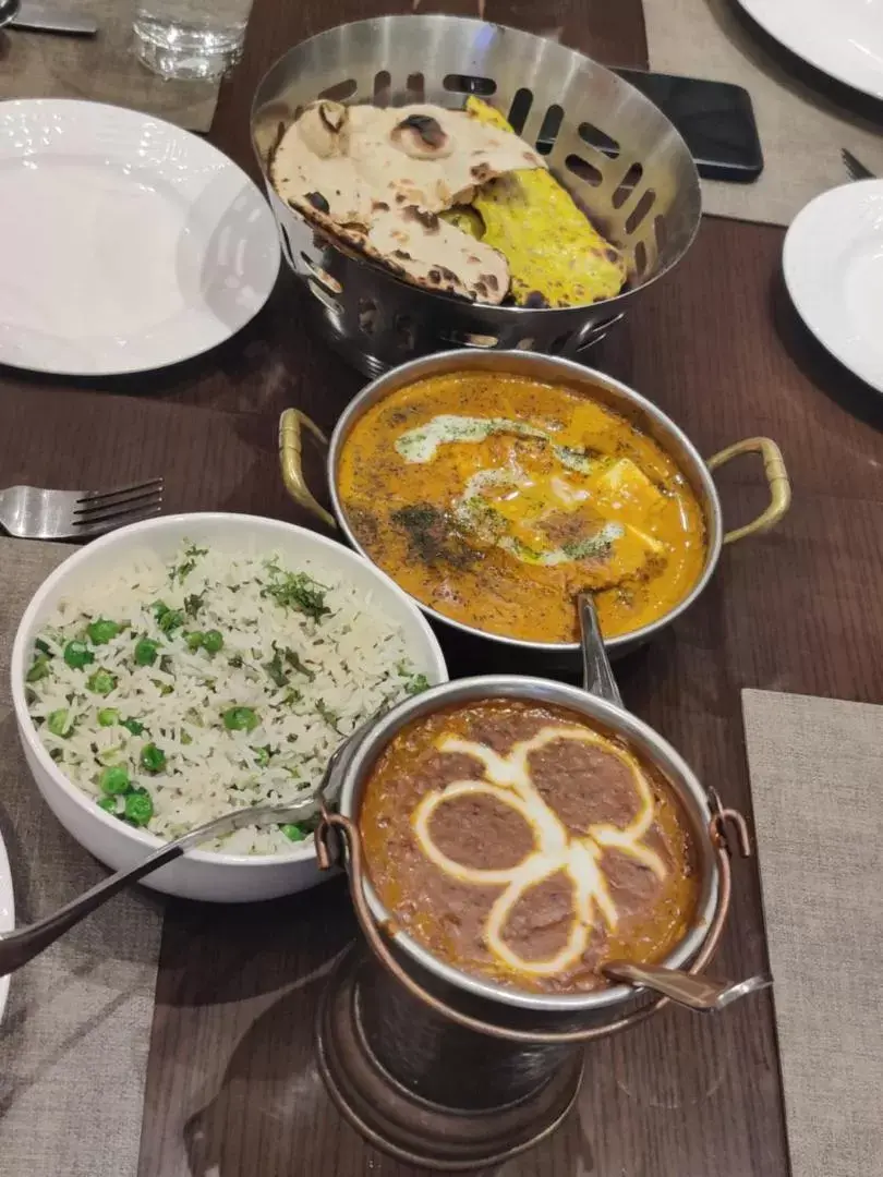 Food in Hotel Exotic - 5 min walk from Golden Temple Food in Hotel Exotic - 5 min walk from Golden Temple