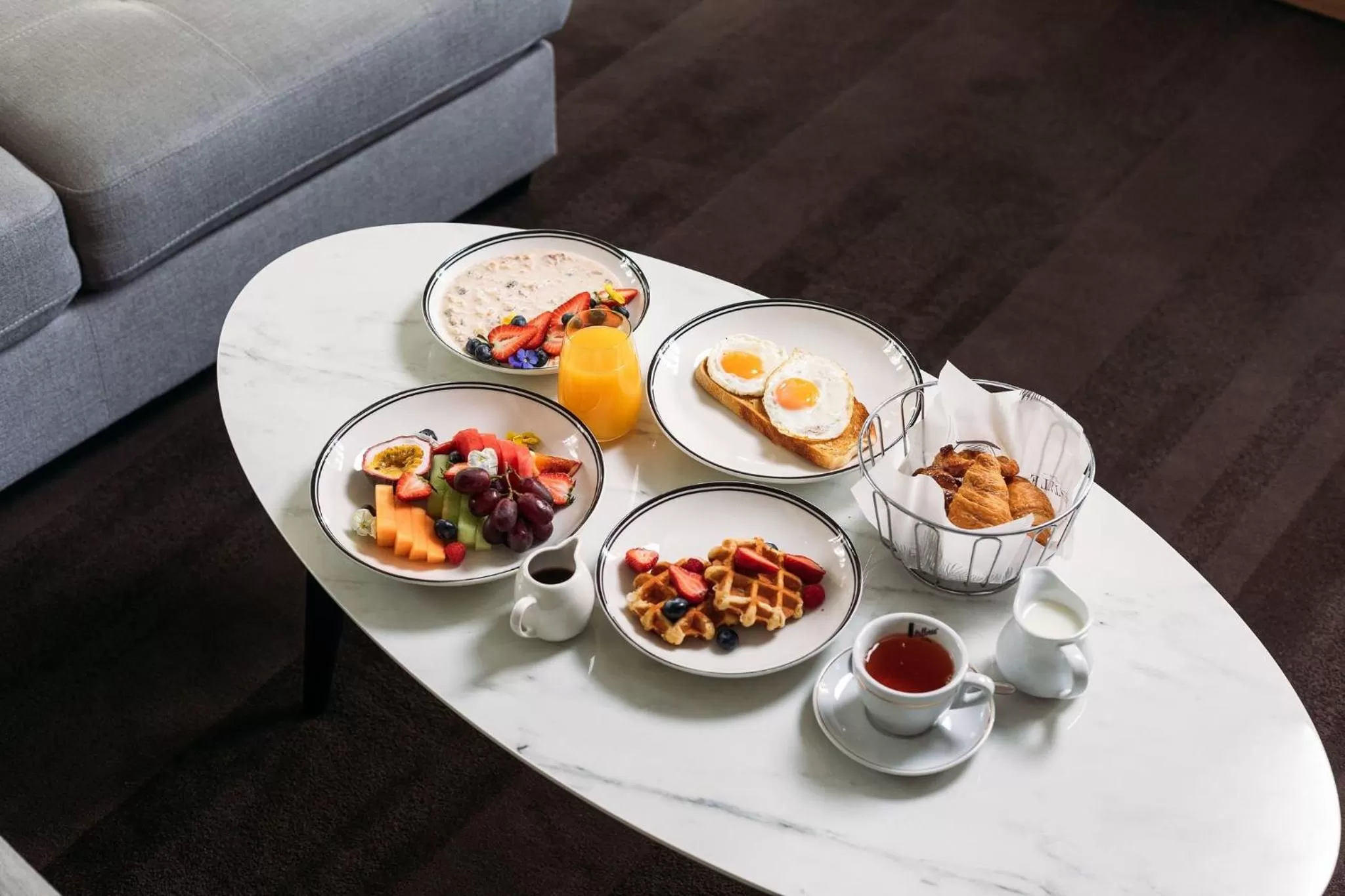 Restaurant/places to eat in Crowne Plaza Canberra by IHG