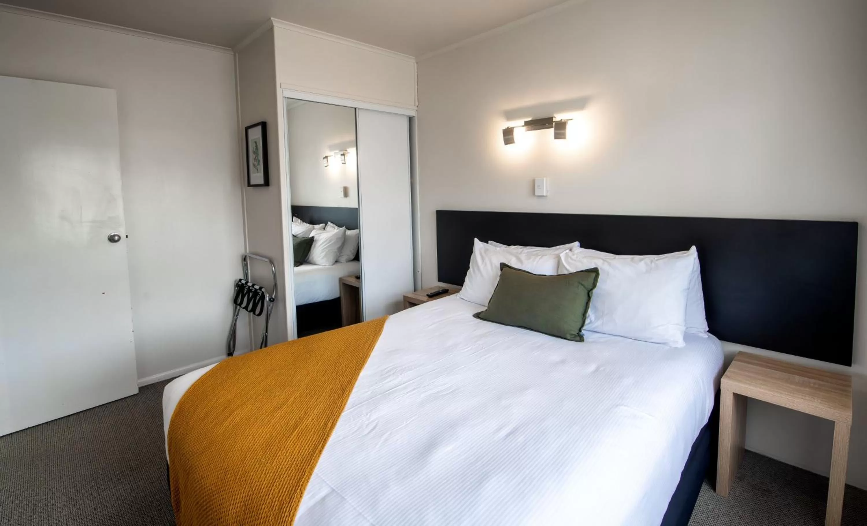 Bed in Best Western Braeside Rotorua