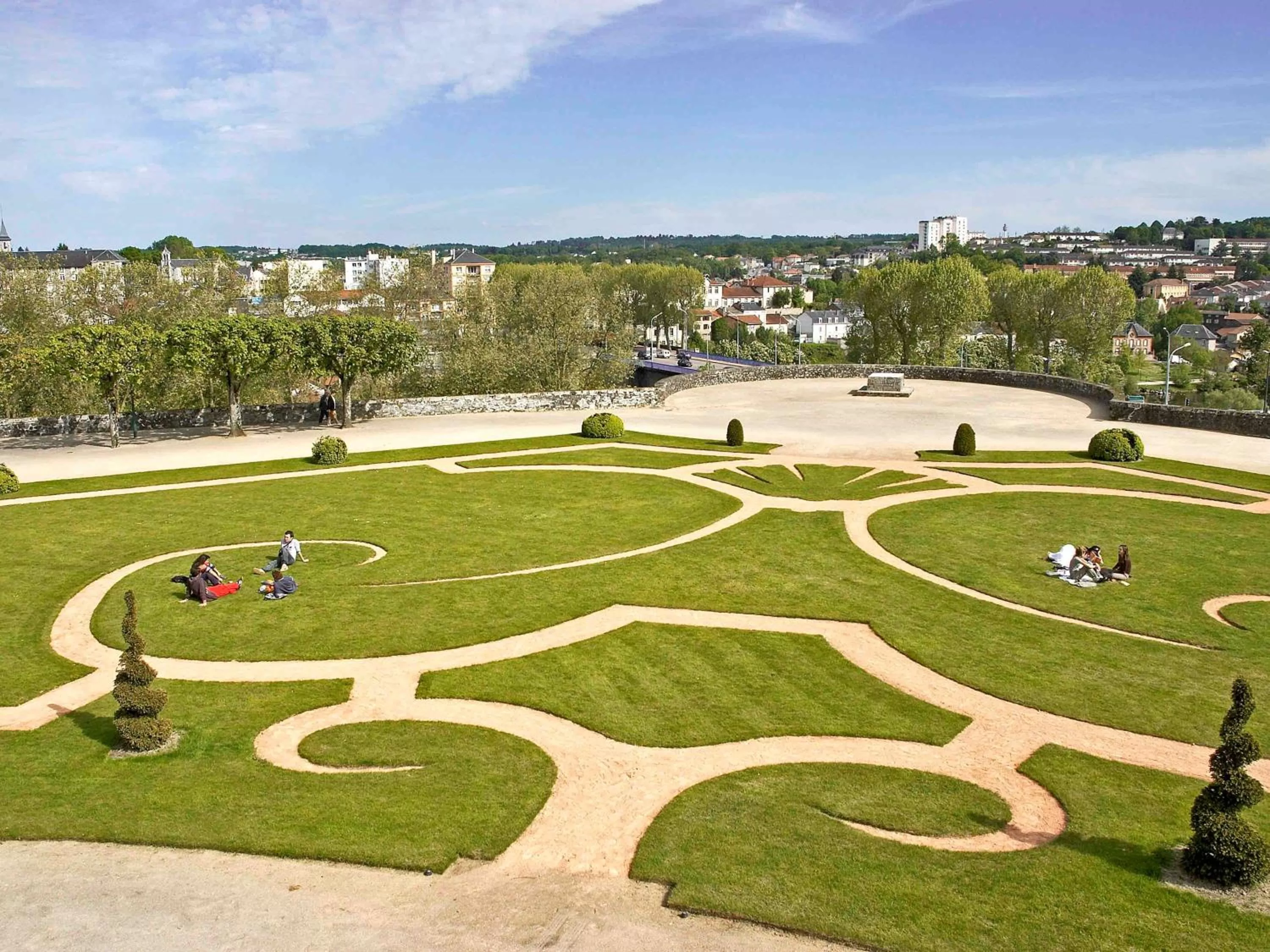 On site in Mercure Limoges Centre