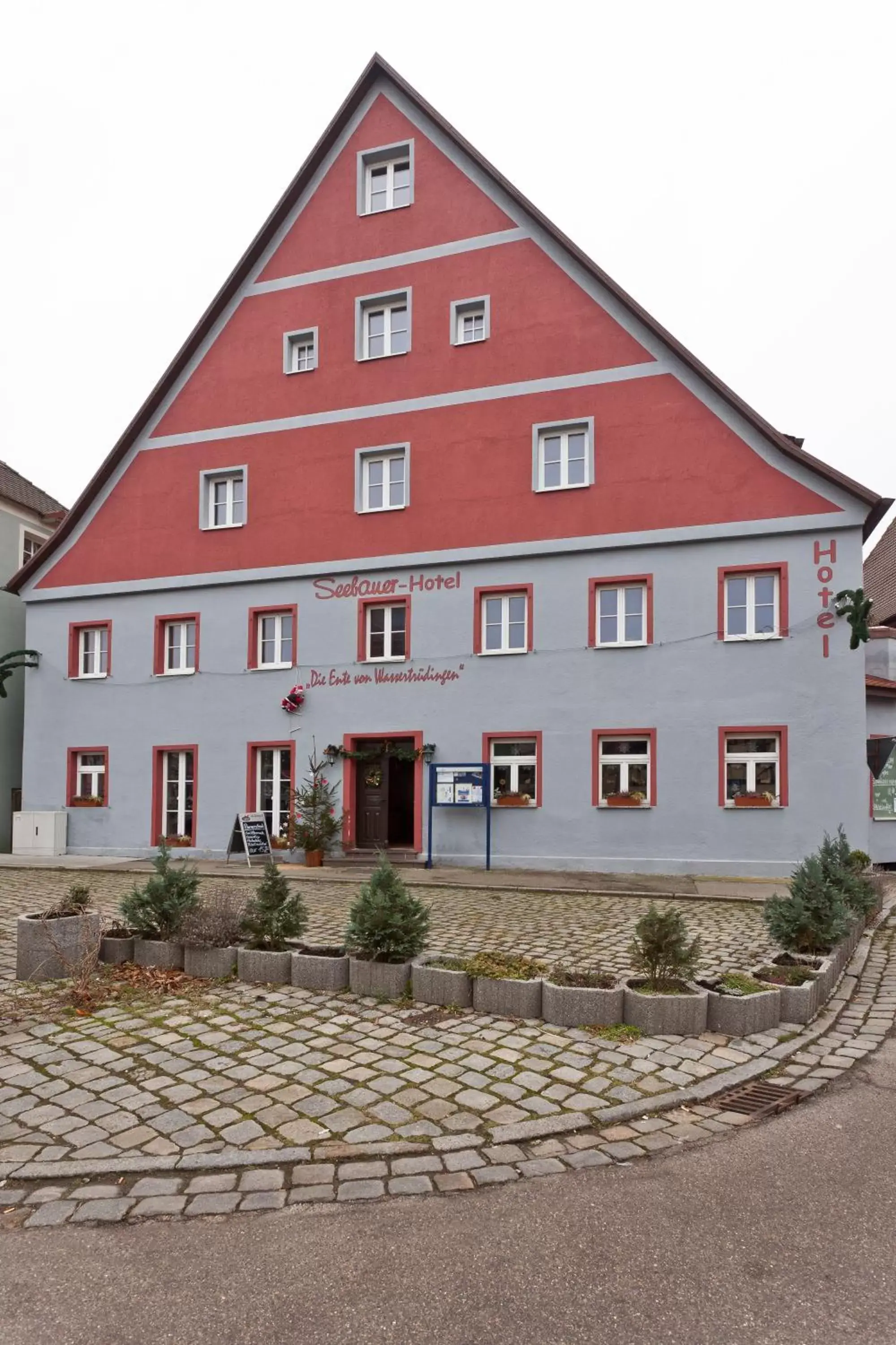 Property Building in Seebauer-Hotel Die Ente von Wassertrüdingen