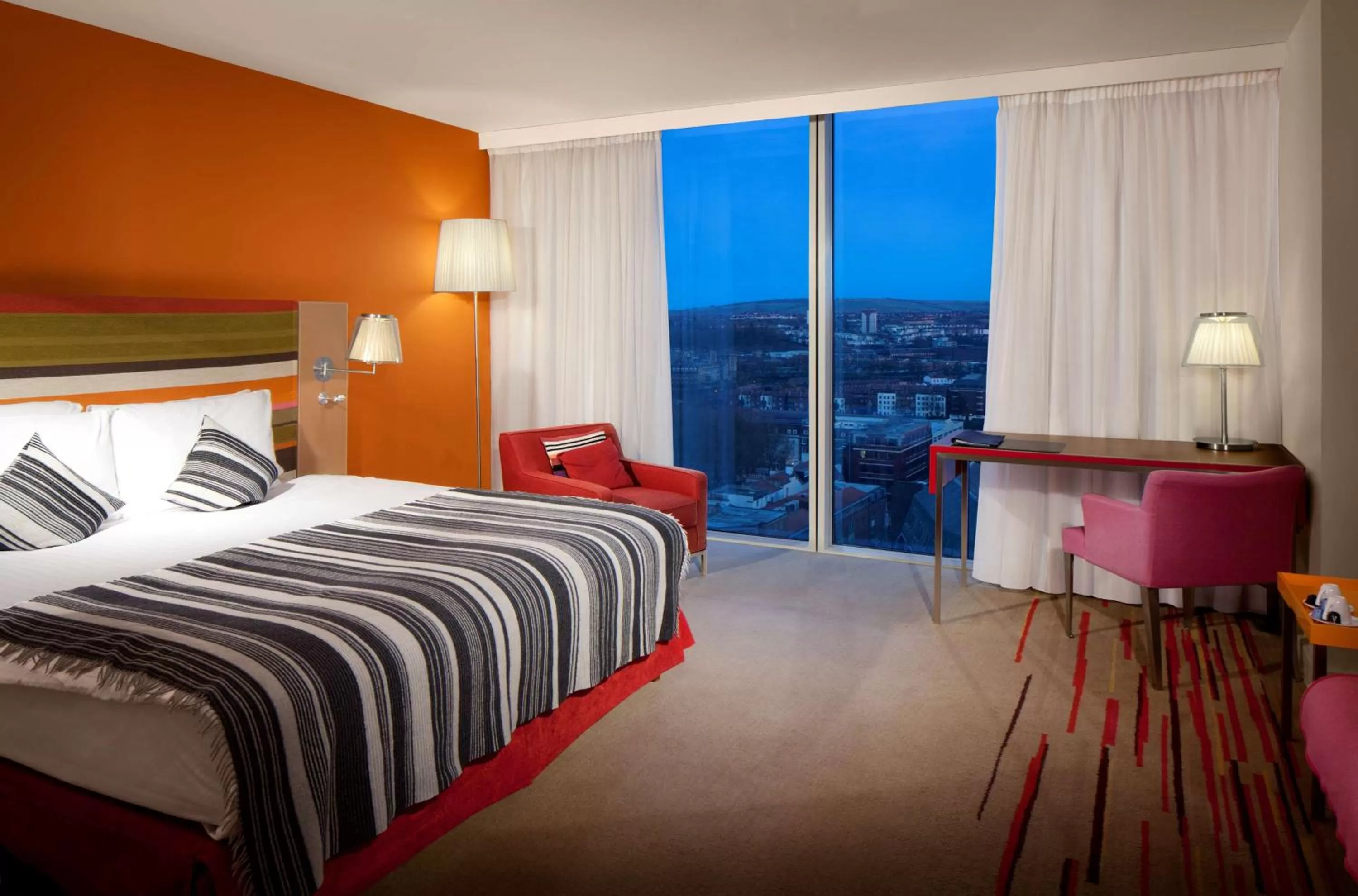 Superior Room with Harbor View in Radisson Blu Hotel, Bristol