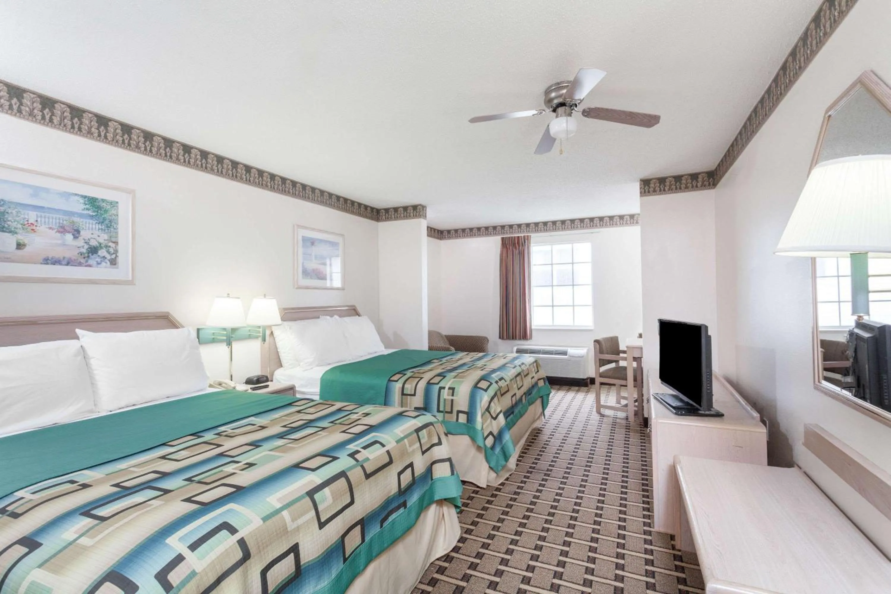 Studio Suite with Two Queen Beds - Non-Smoking in Days Inn & Suites by Wyndham Huntsville