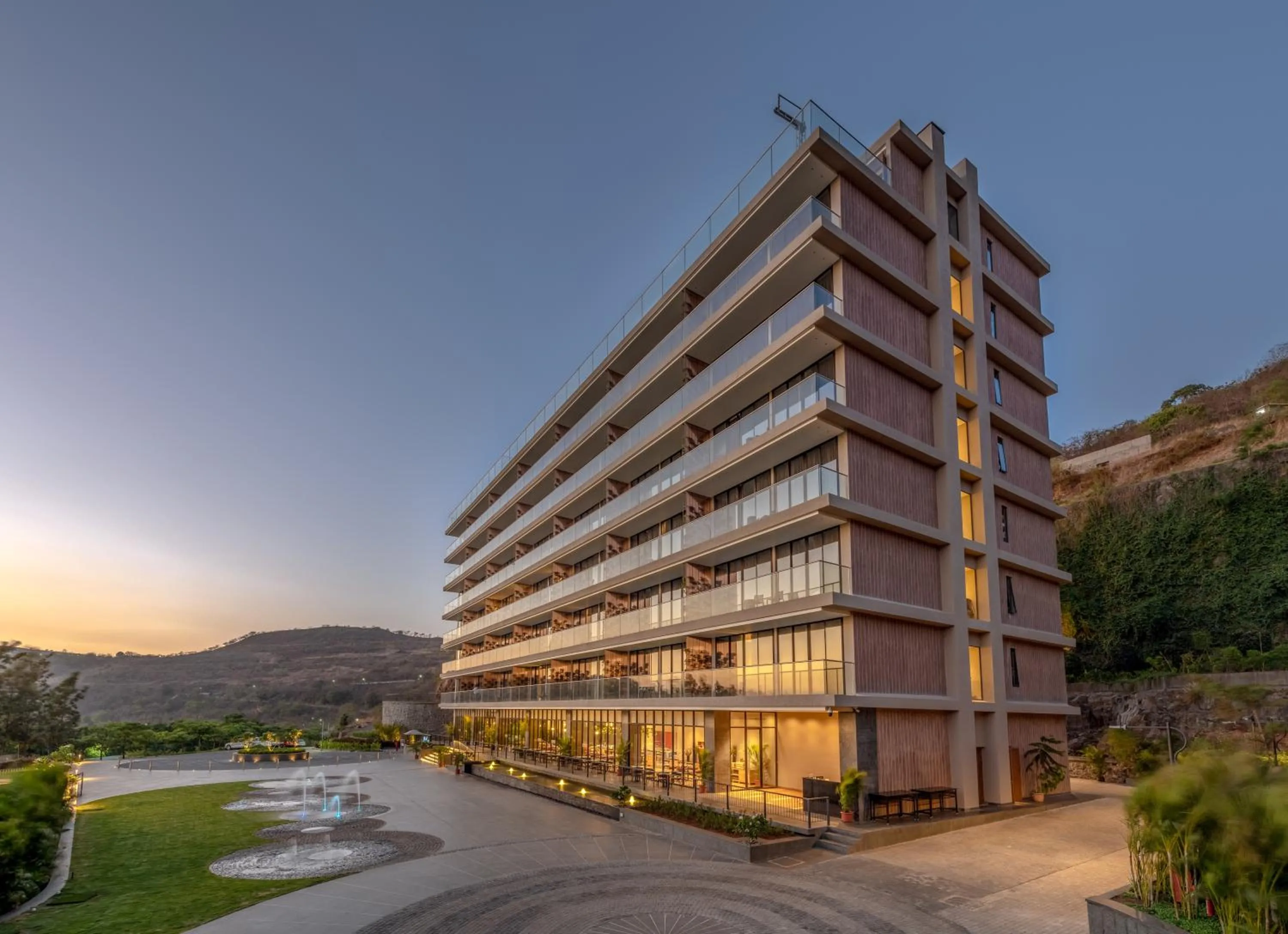 Property building in Oxford Golf Resort