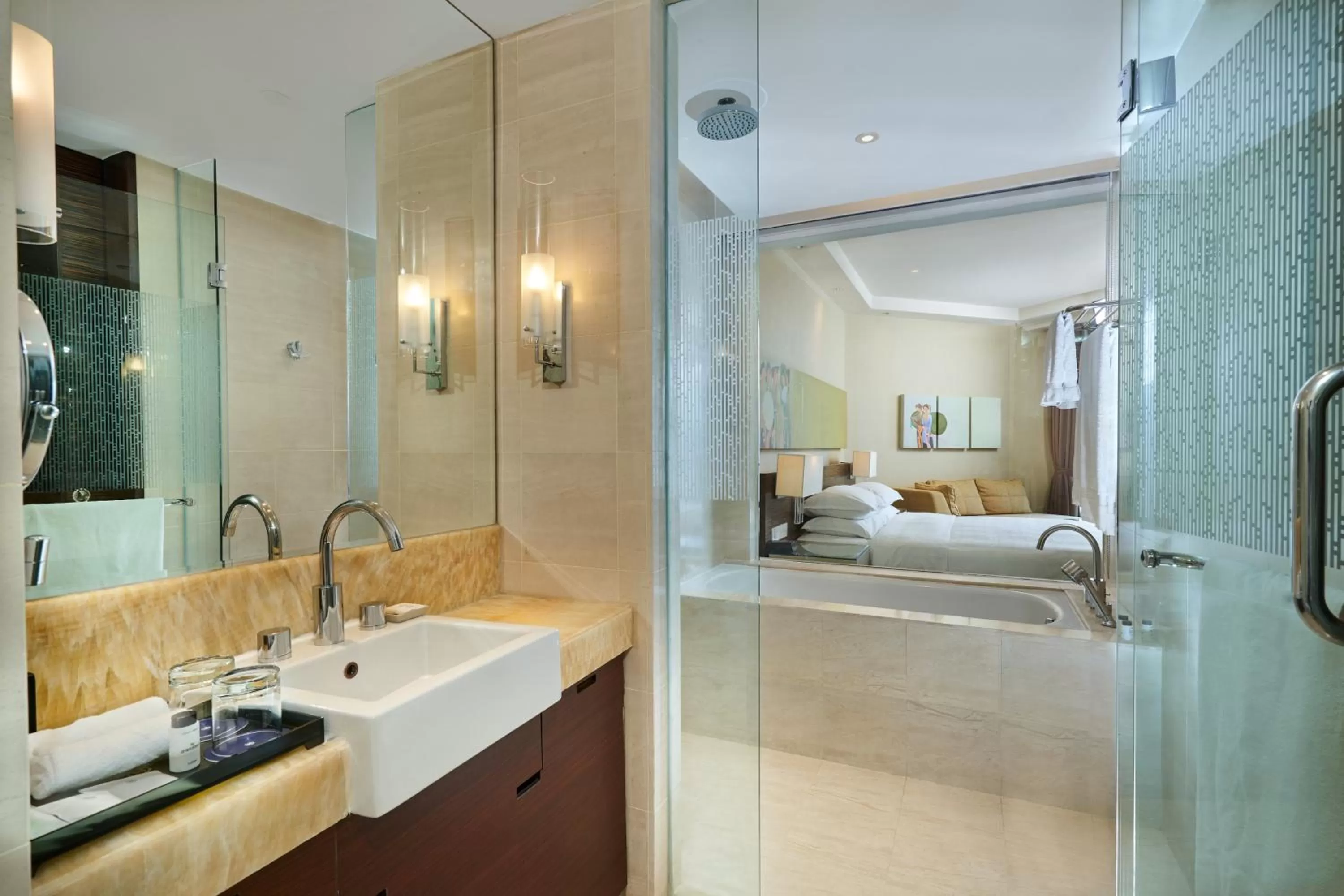 Bathroom, Bed in Sheraton Nha Trang Hotel & Spa