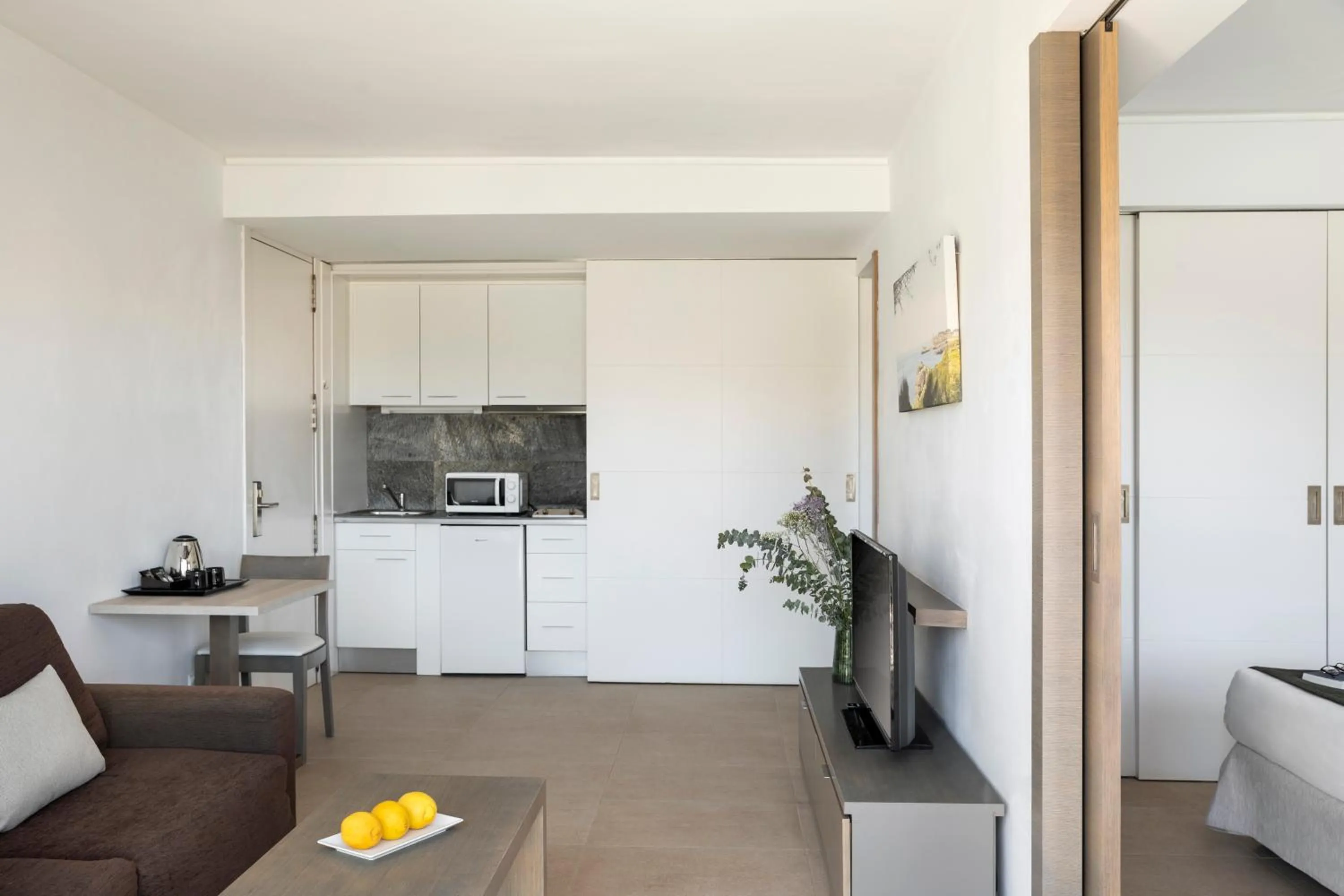 kitchen in Porto Drach Aparthotel & Suites