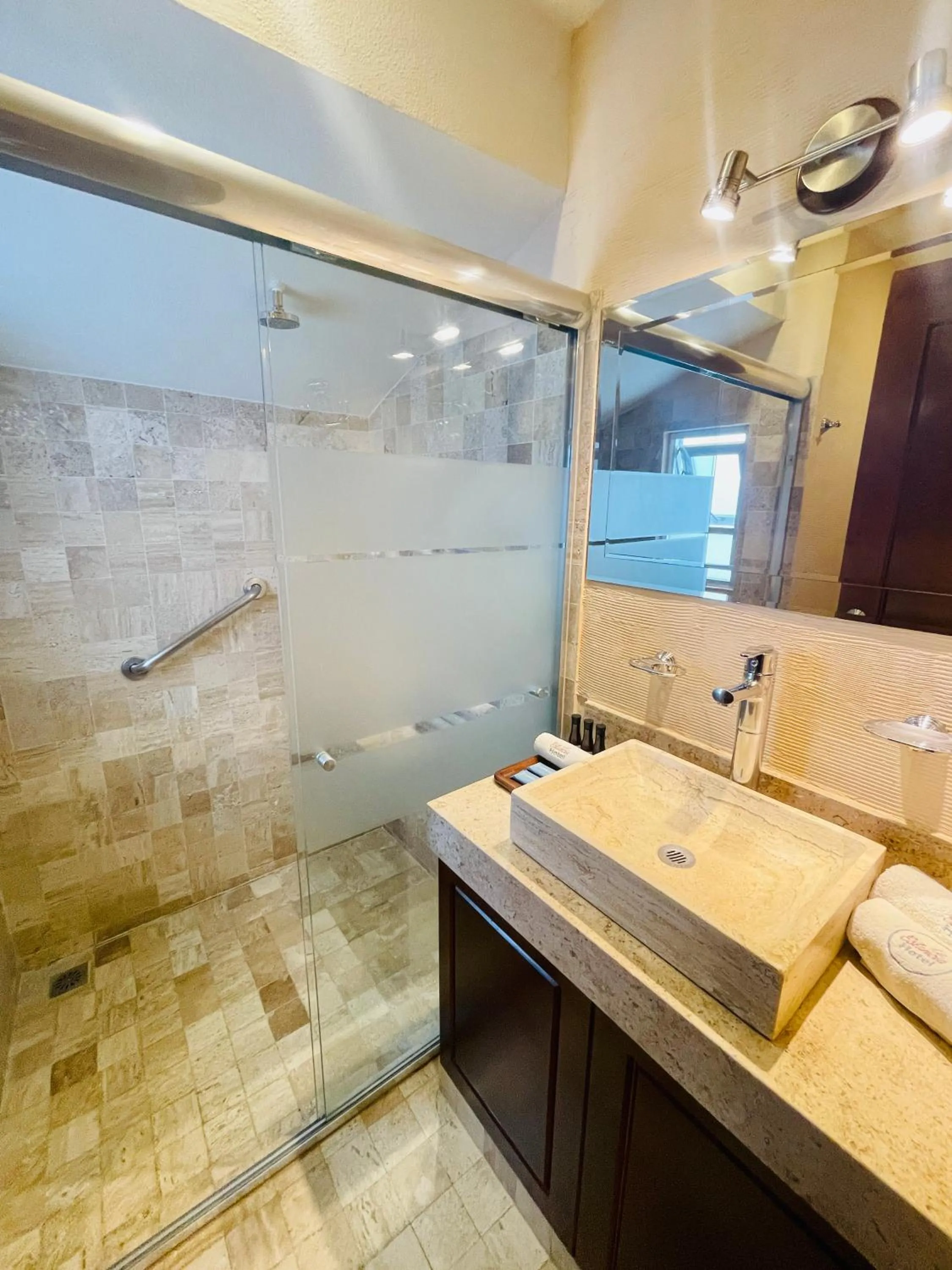 Shower in La Estancia