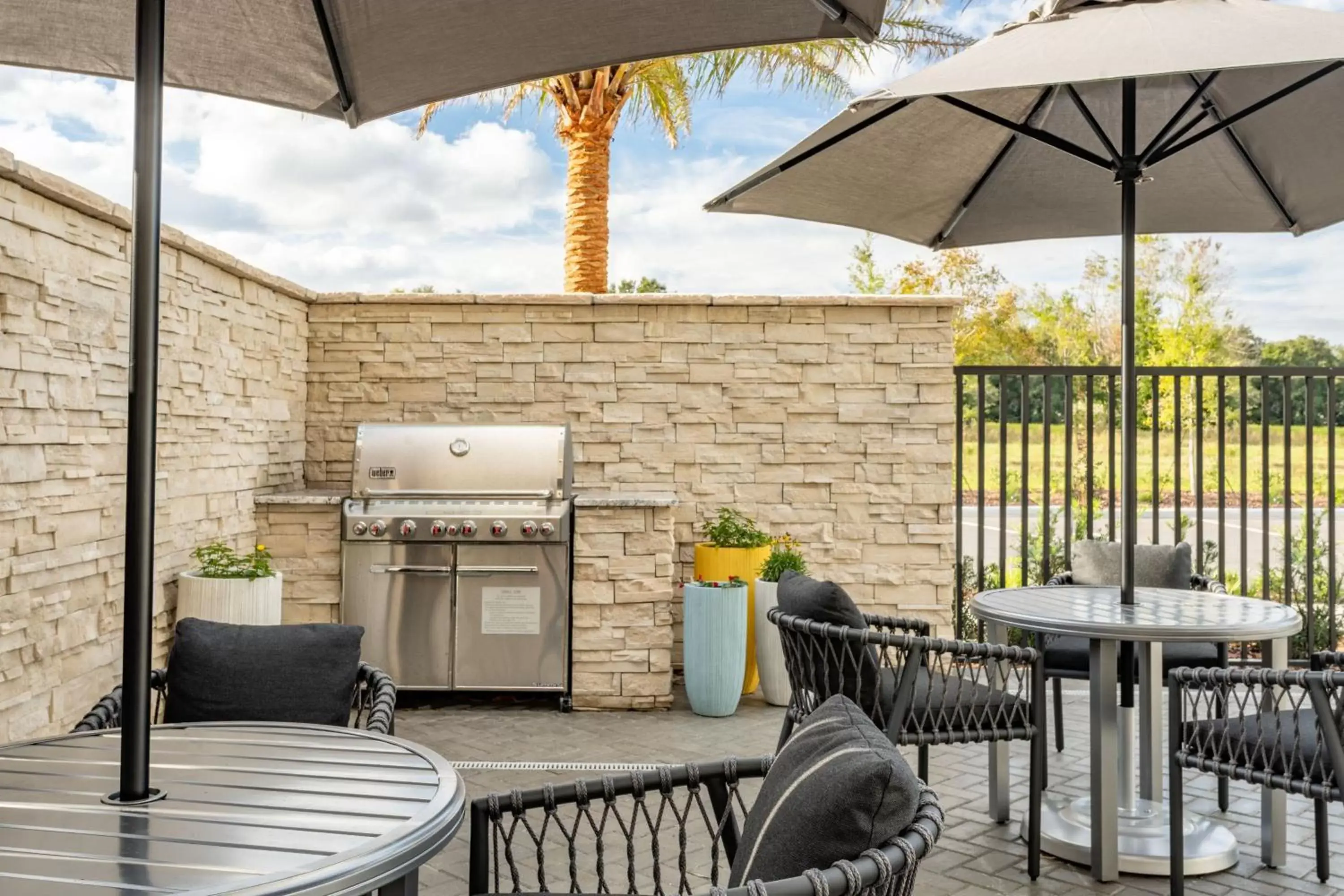 Swimming pool in TownePlace Suites by Marriott Ocala