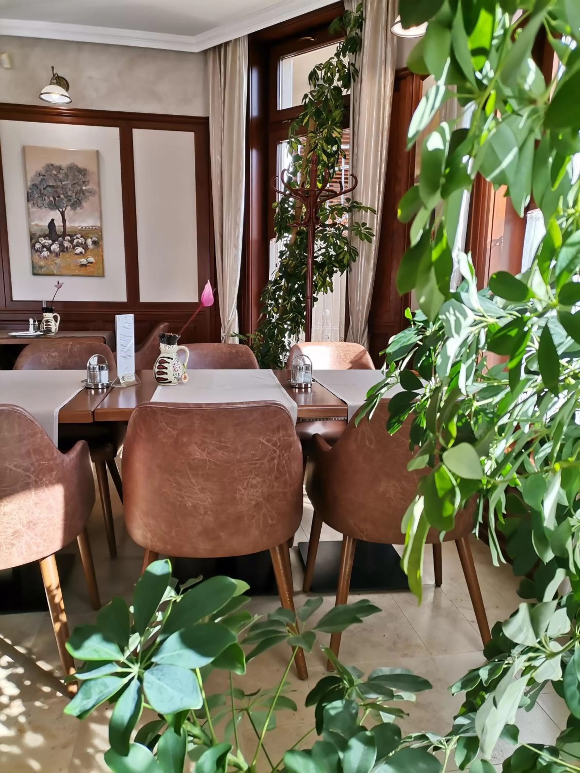 Restaurant/places to eat in Nimród Bioszálloda és Bioétterem