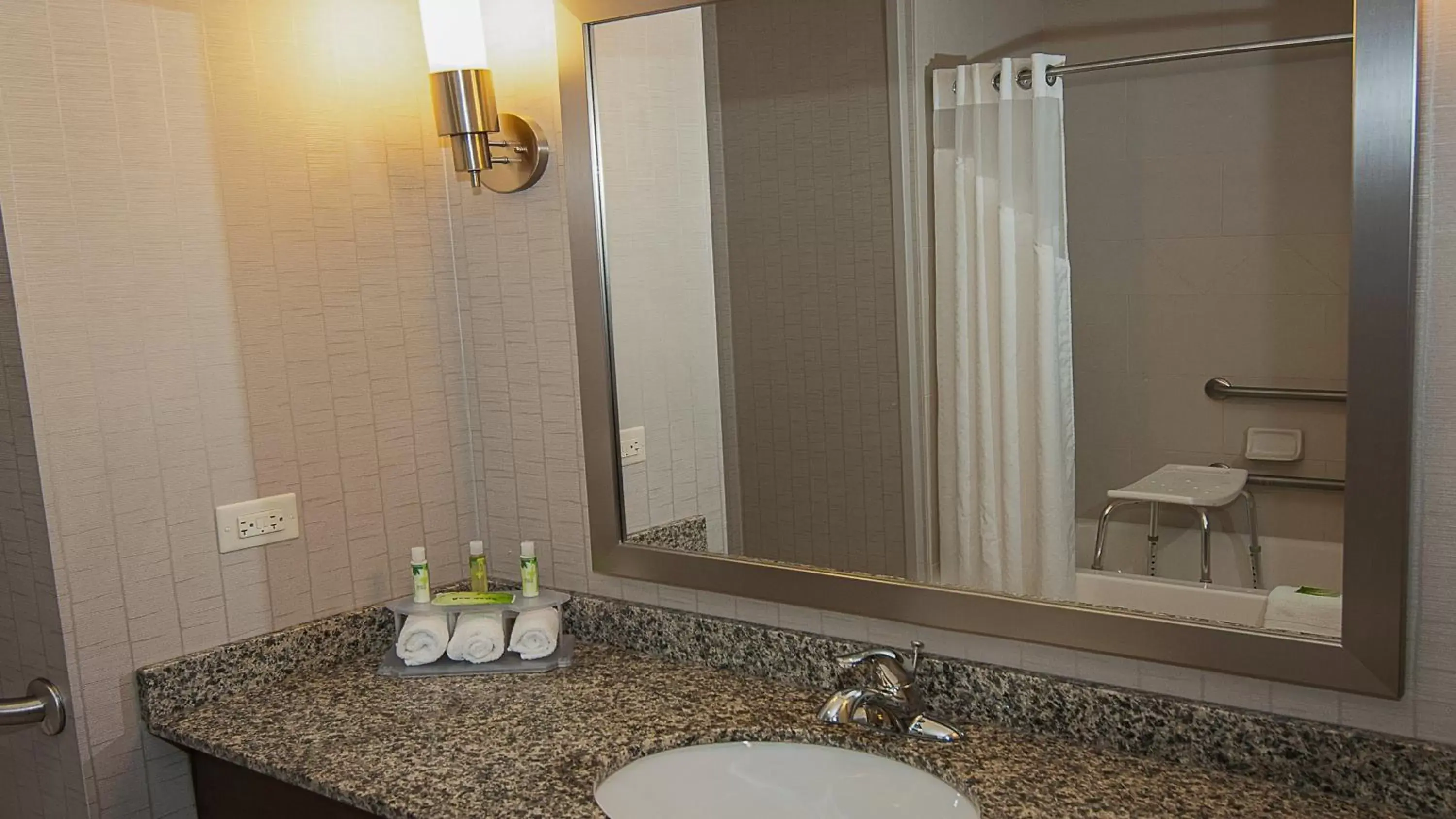 Photo of the whole room, Bathroom in Holiday Inn Express Hotel & Suites Wichita Northeast, an IHG Hotel