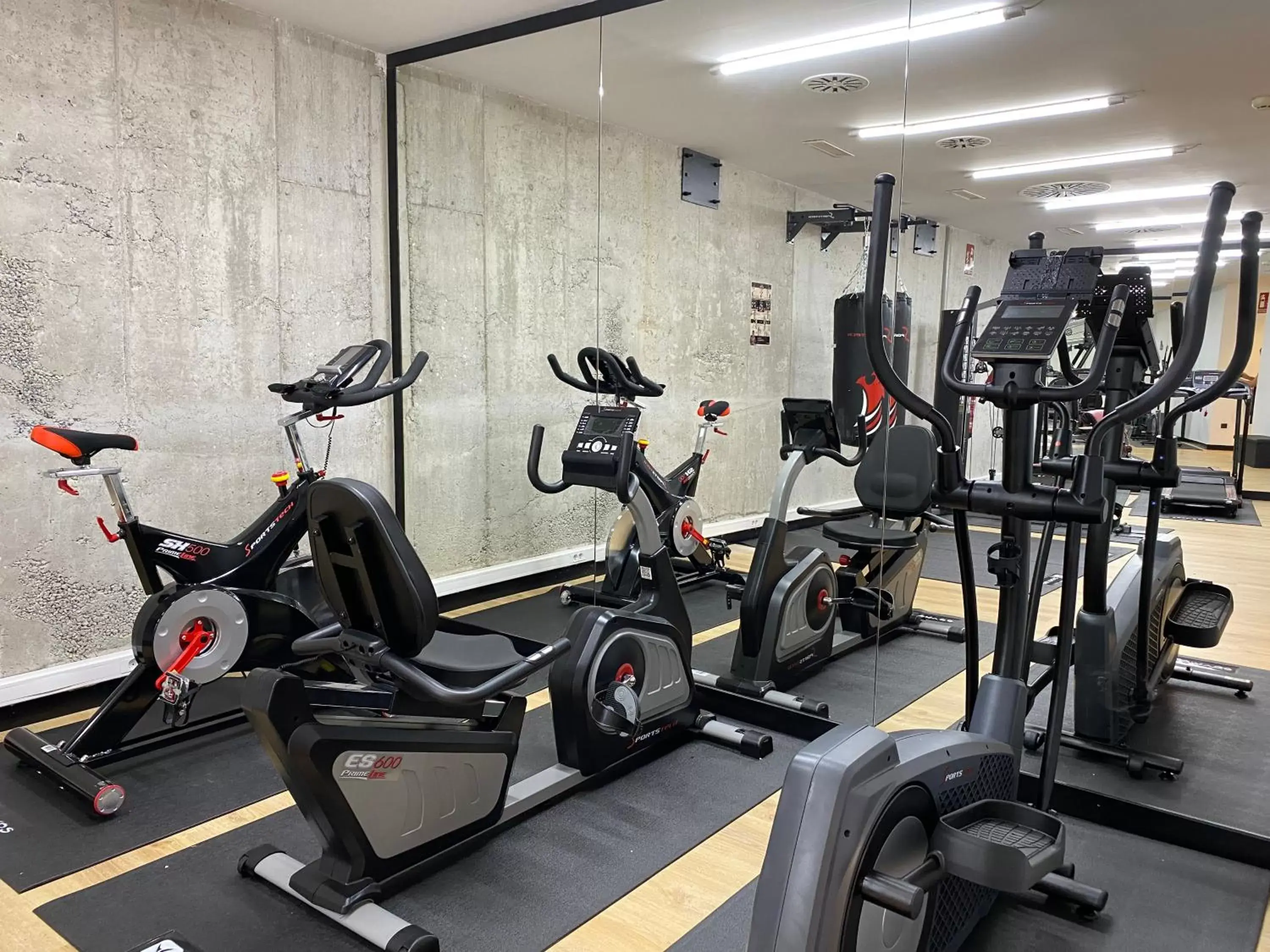 Fitness centre/facilities, Fitness Center/Facilities in Hotel Boutique Puerta de las Granadas