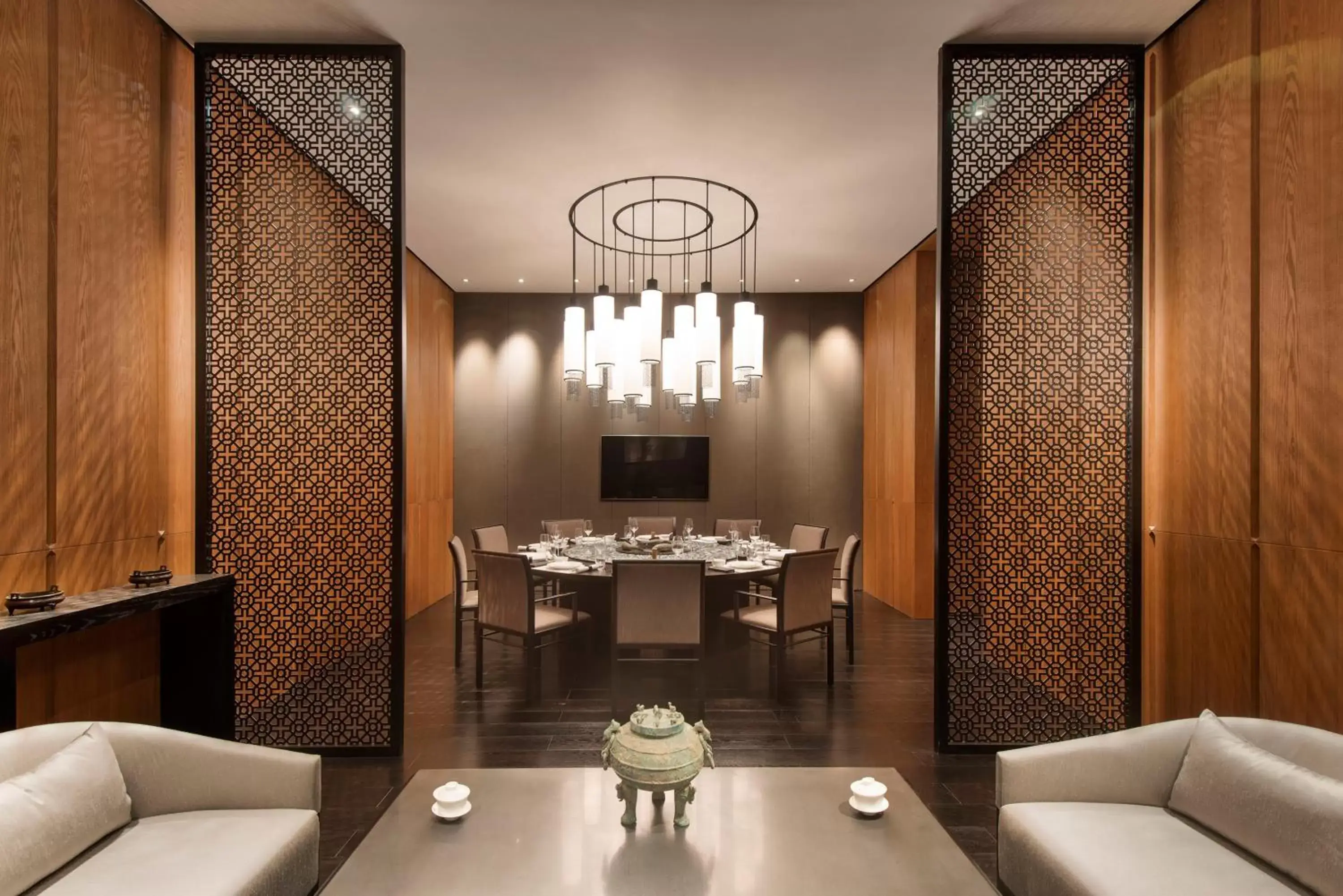 Restaurant/Places to Eat in Hyatt Regency Wuhan Optics Valley