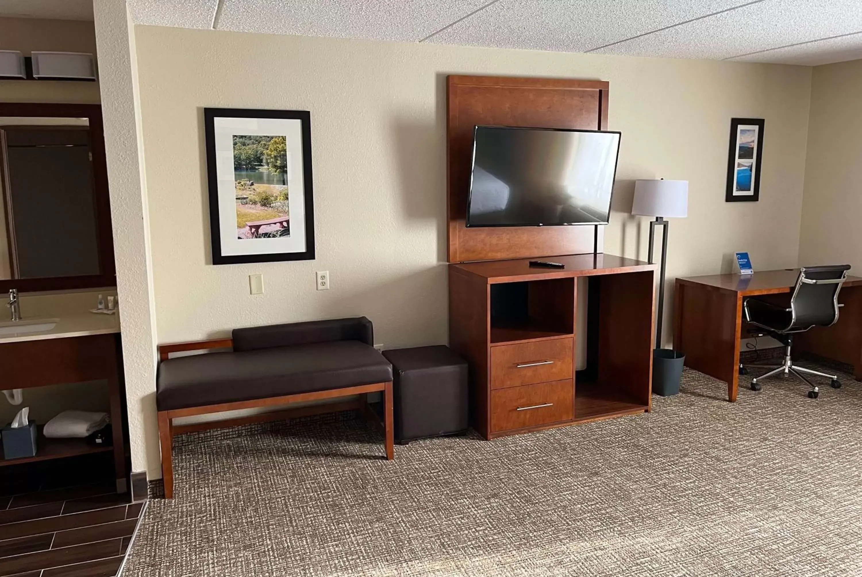 Photo of the whole room, TV/Entertainment Center in Wingate by Wyndham Clearfield