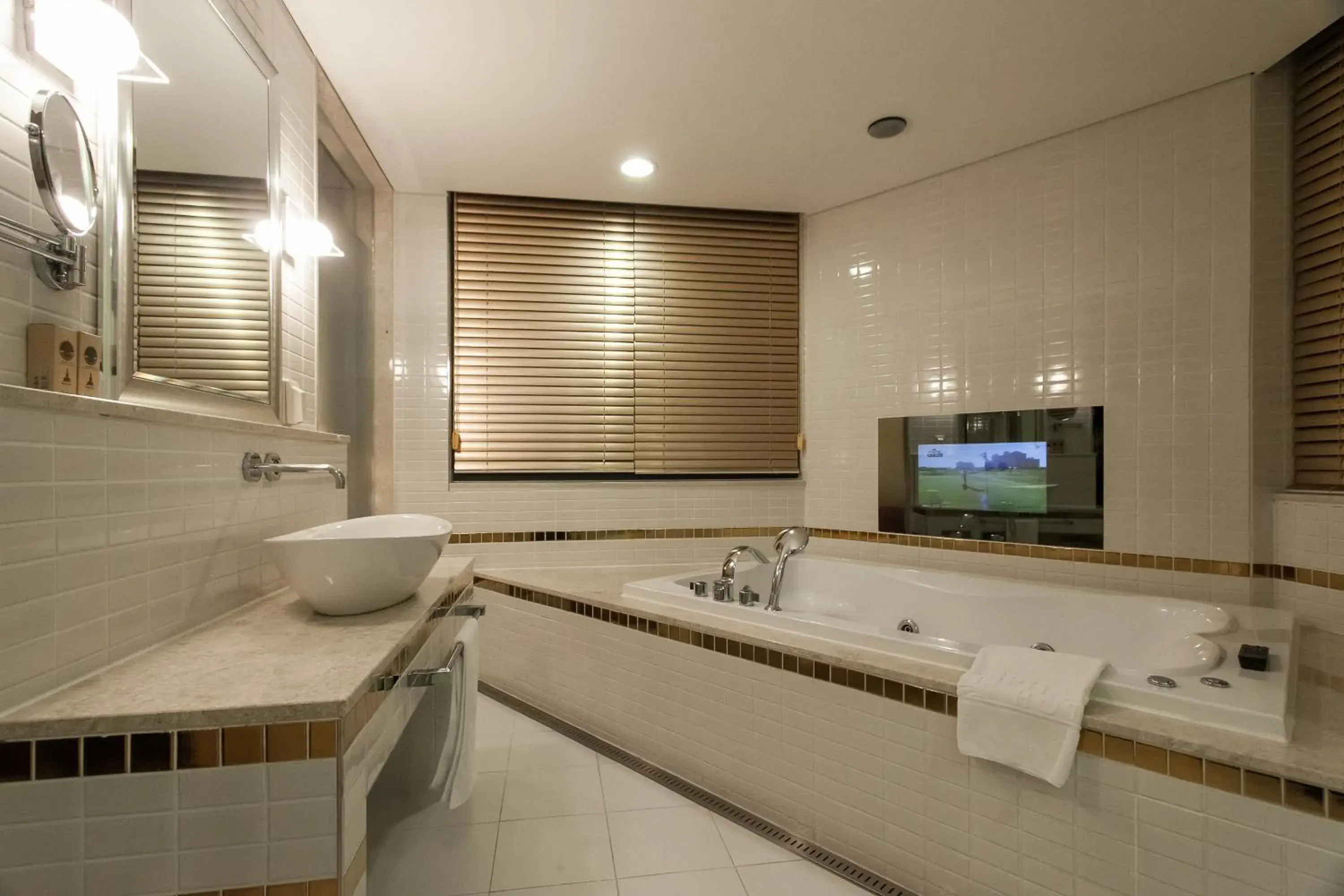 Bathroom in Hotel Pharos