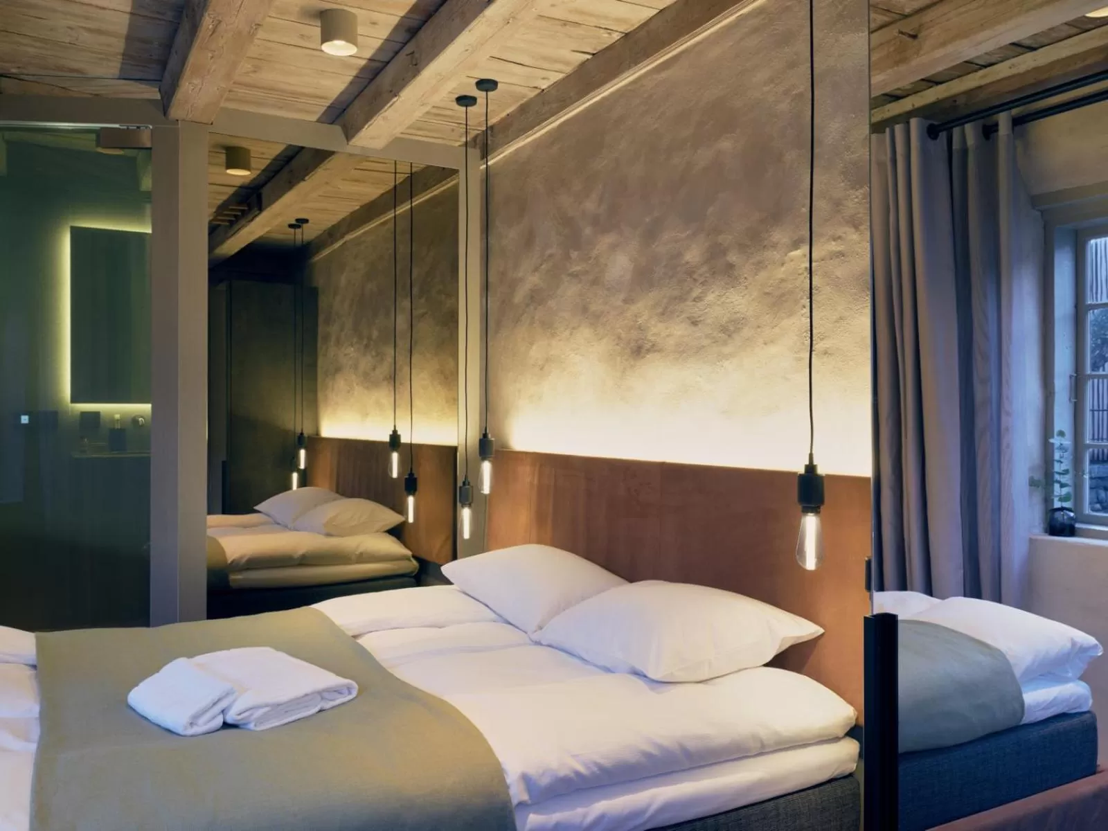 Bedroom, Bed in Tollboden Hotell - Unike Hoteller