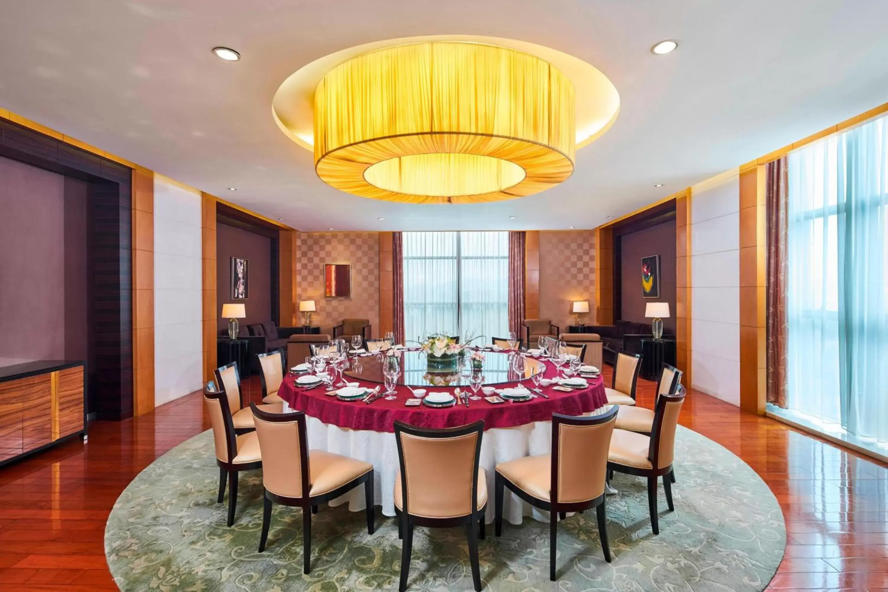 Restaurant/Places to Eat in Sheraton Zhoushan Hotel