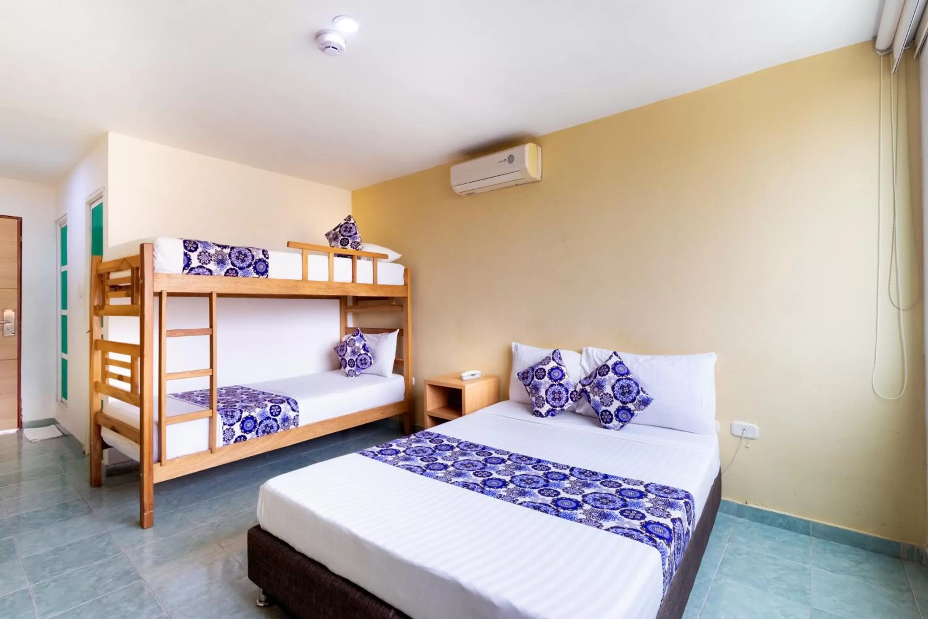 Photo of the whole room, Bunk Bed in Hotel Portobahia Santa Marta Rodadero