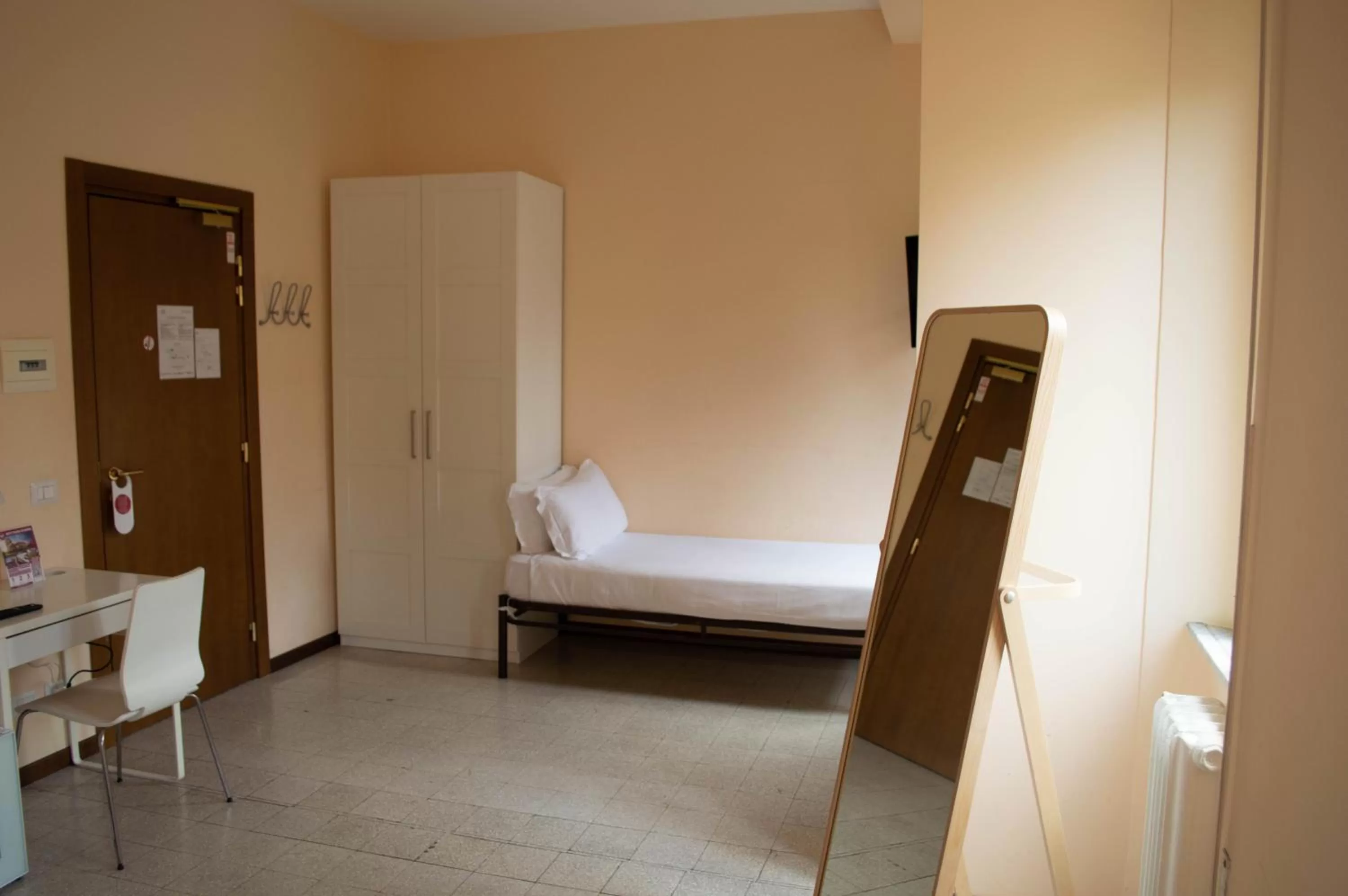 Bedroom, Bed in Villa Riari Garden