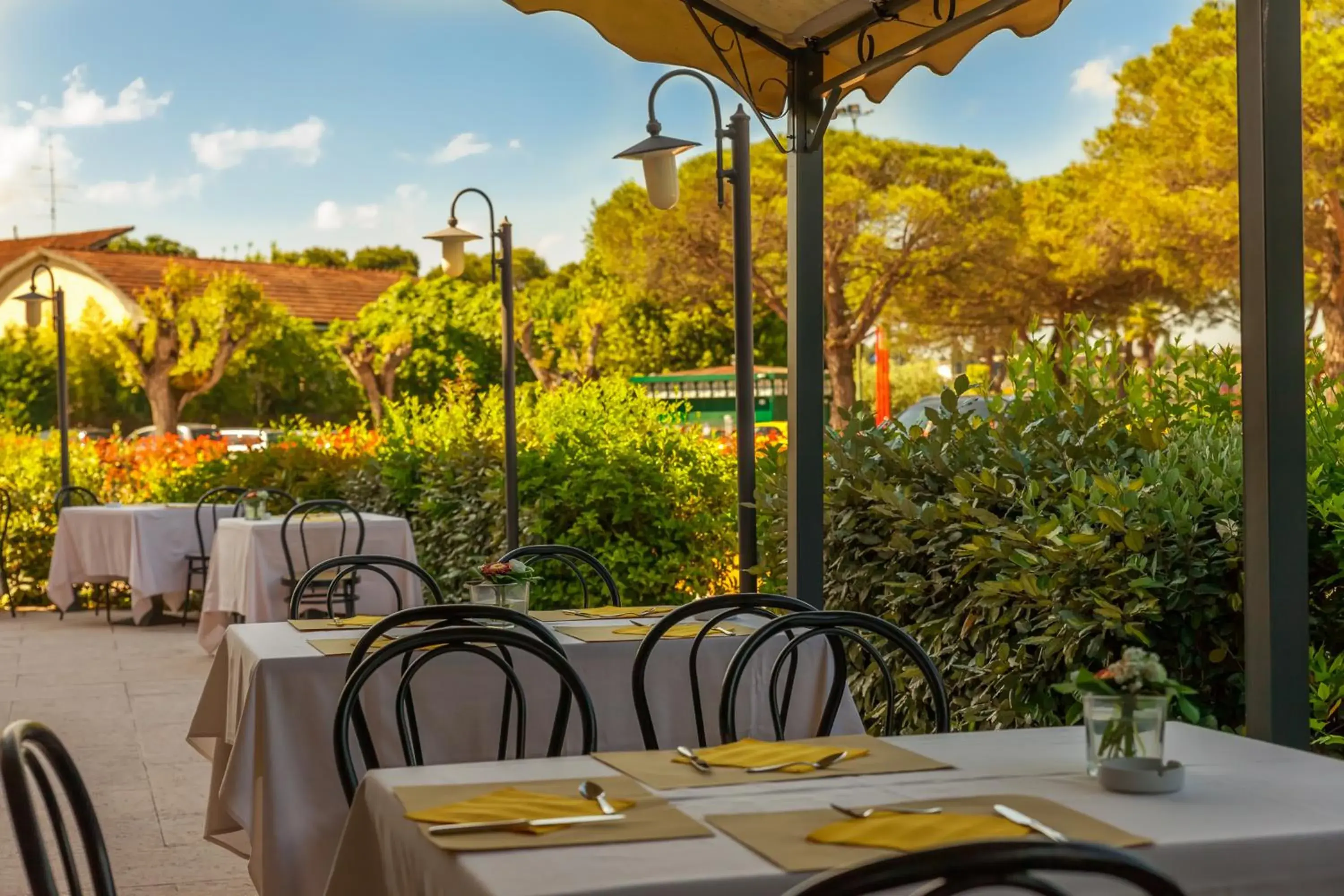 Restaurant/Places to Eat in Hotel Ristorante Al Fiore