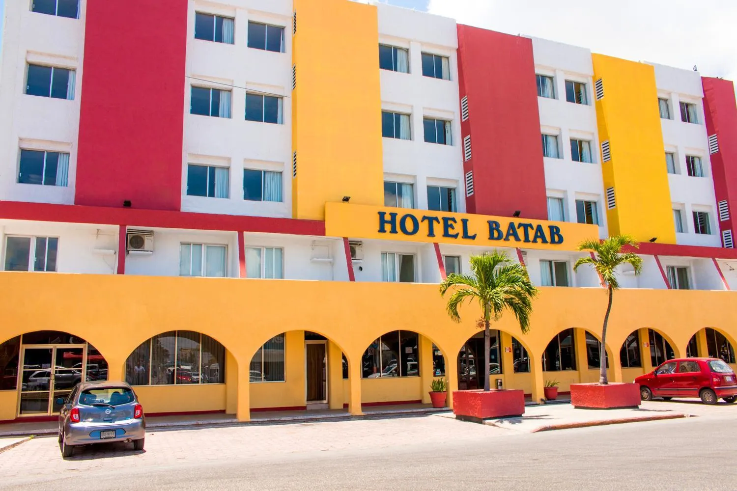 Facade/entrance in Hotel Batab