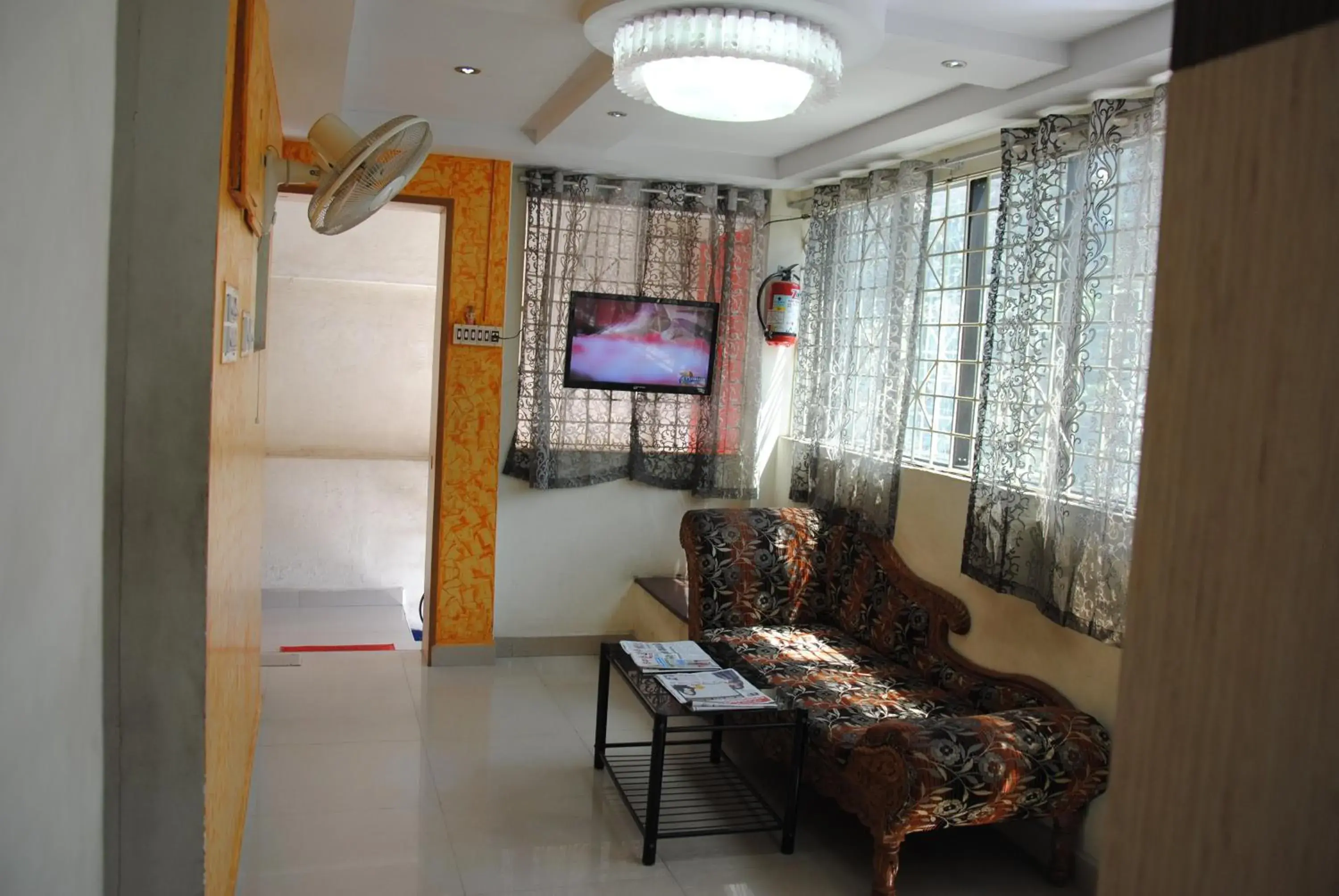 Lobby or reception, Seating Area in Just Guest House