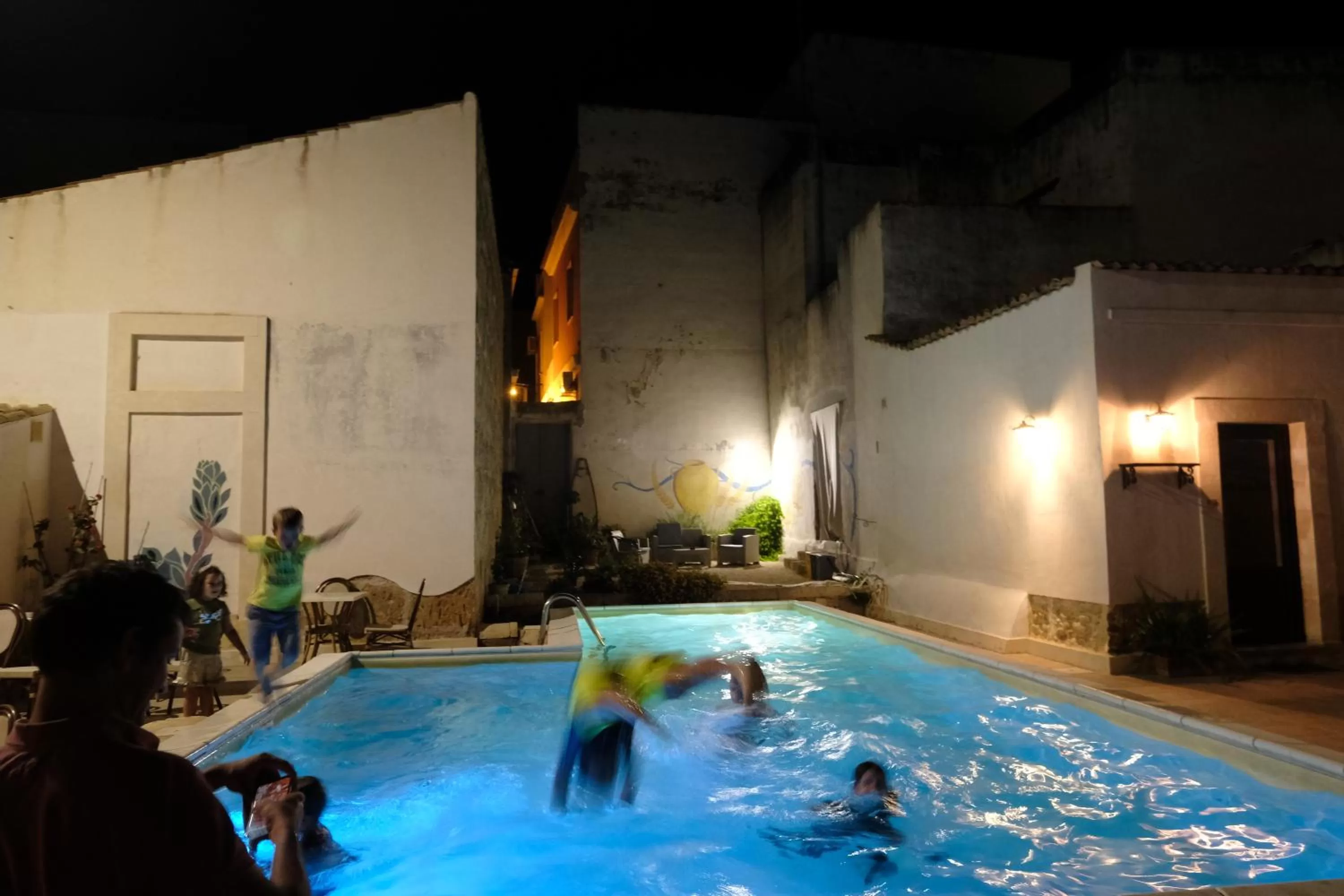 Swimming pool in Morfeo Charming Rooms & Relax