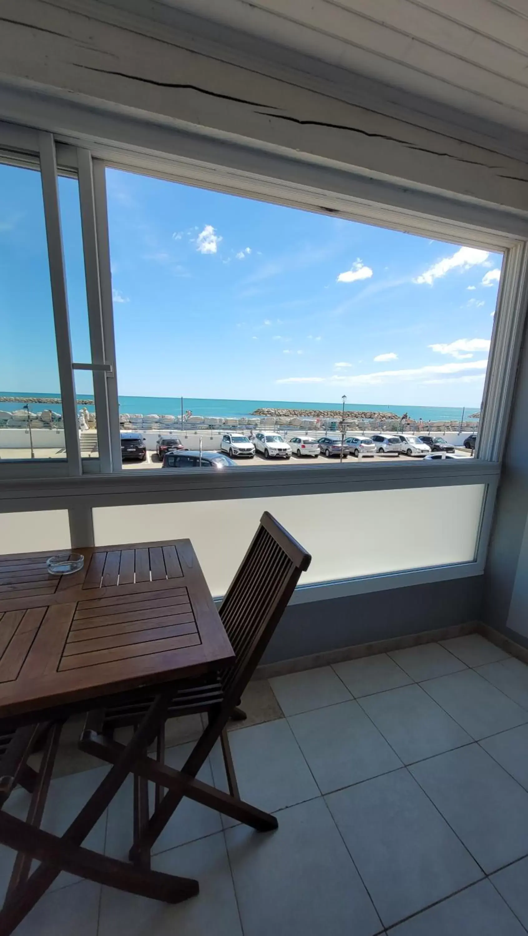 Balcony/Terrace in Le Dauphin Bleu