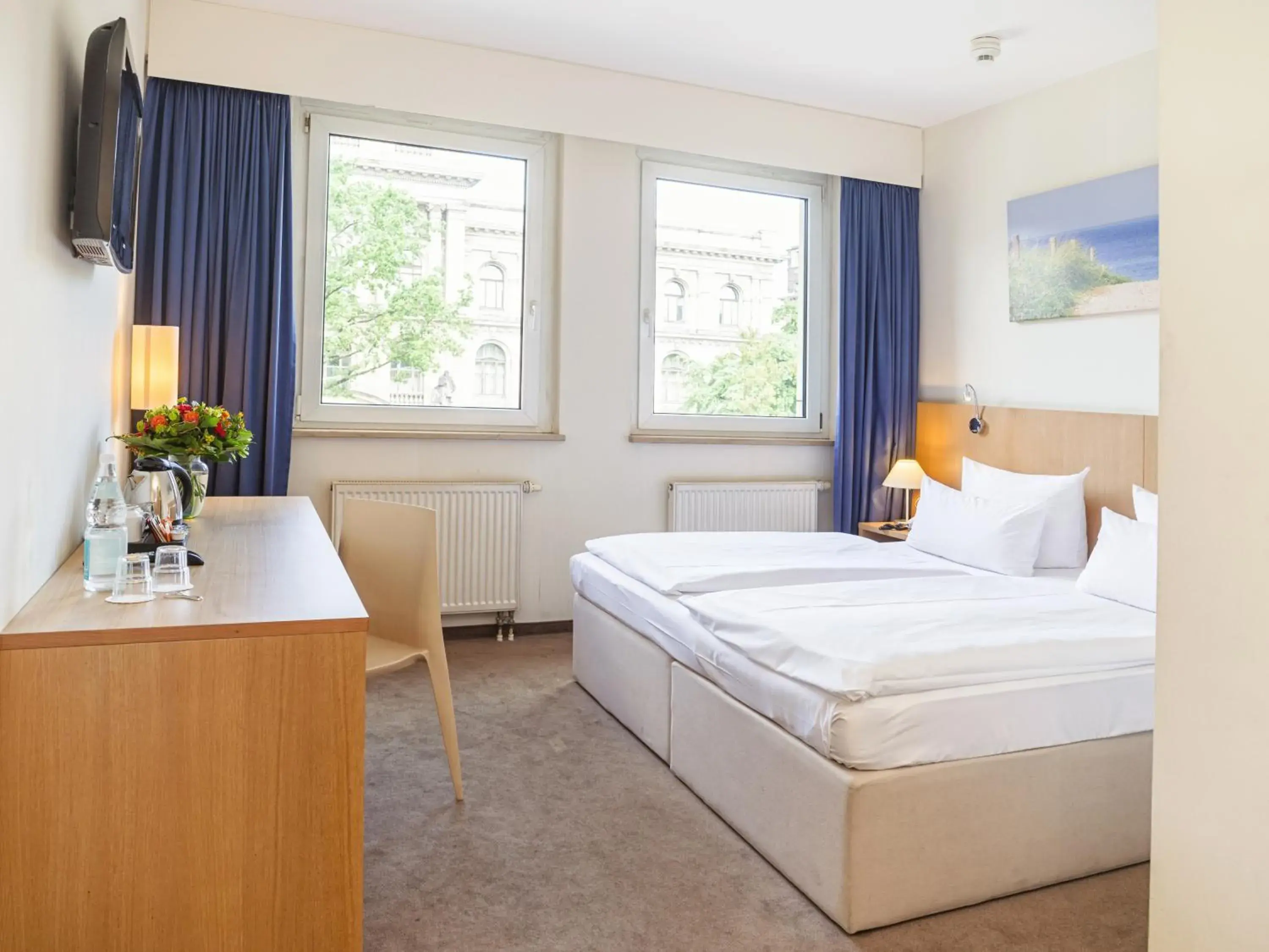 Bed in Hotel Berlin Mitte by Campanile Bed in Hotel Berlin Mitte by Campanile