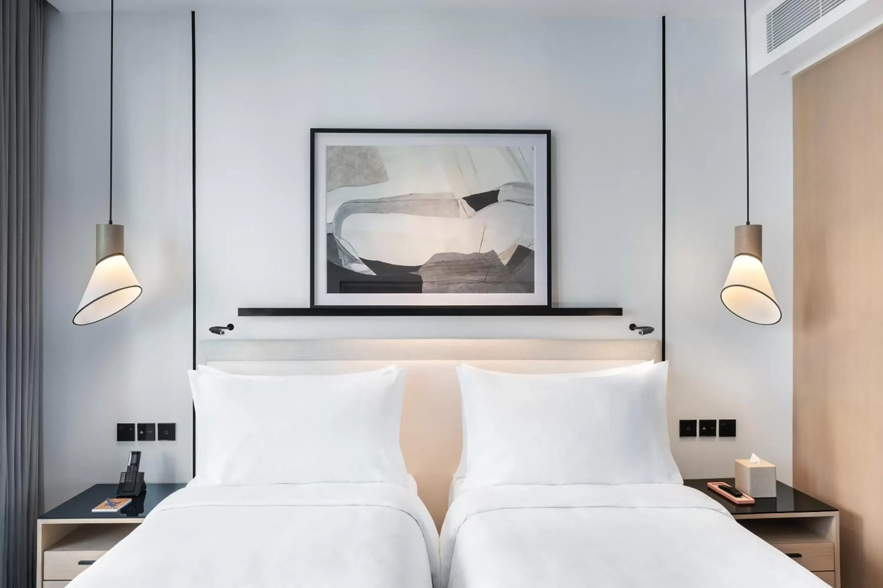 Bedroom, Bed in Vida Dubai Marina & Yacht Club