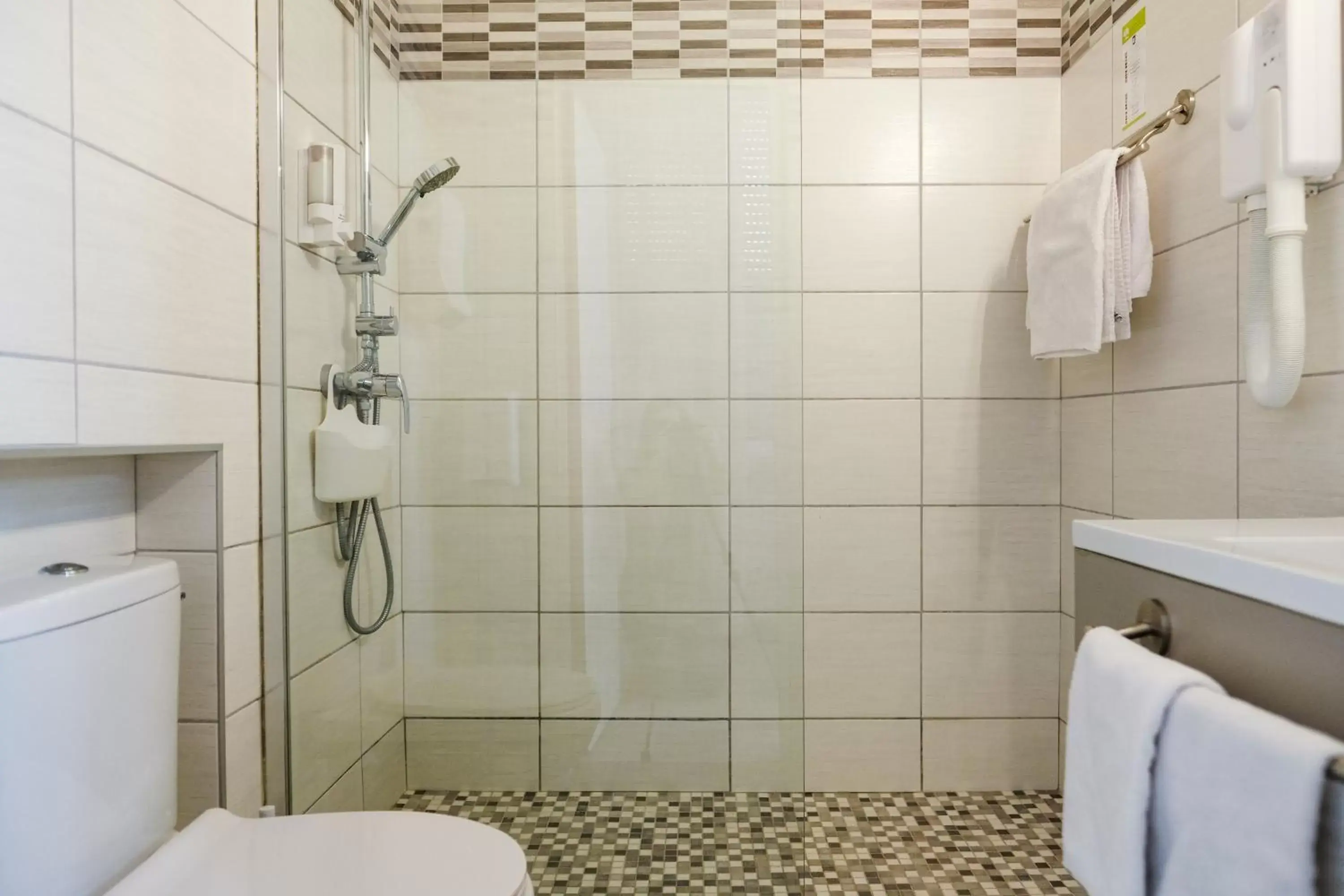 Shower, Bathroom in Hôtel Notre Dame