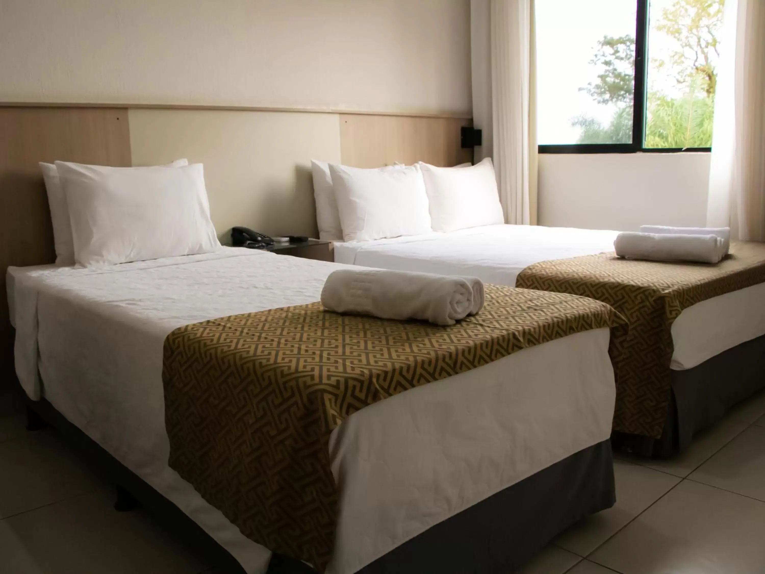 Photo of the whole room, Bed in Iguassu Express Hotel