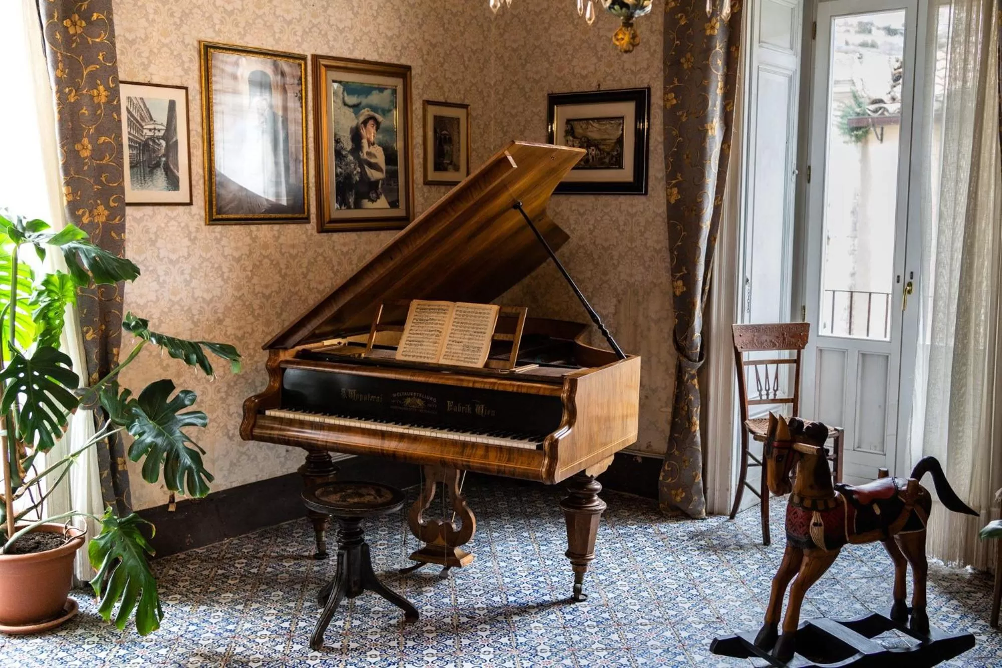 Breakfast in Palazzo Il Cavaliere B&B De Charme